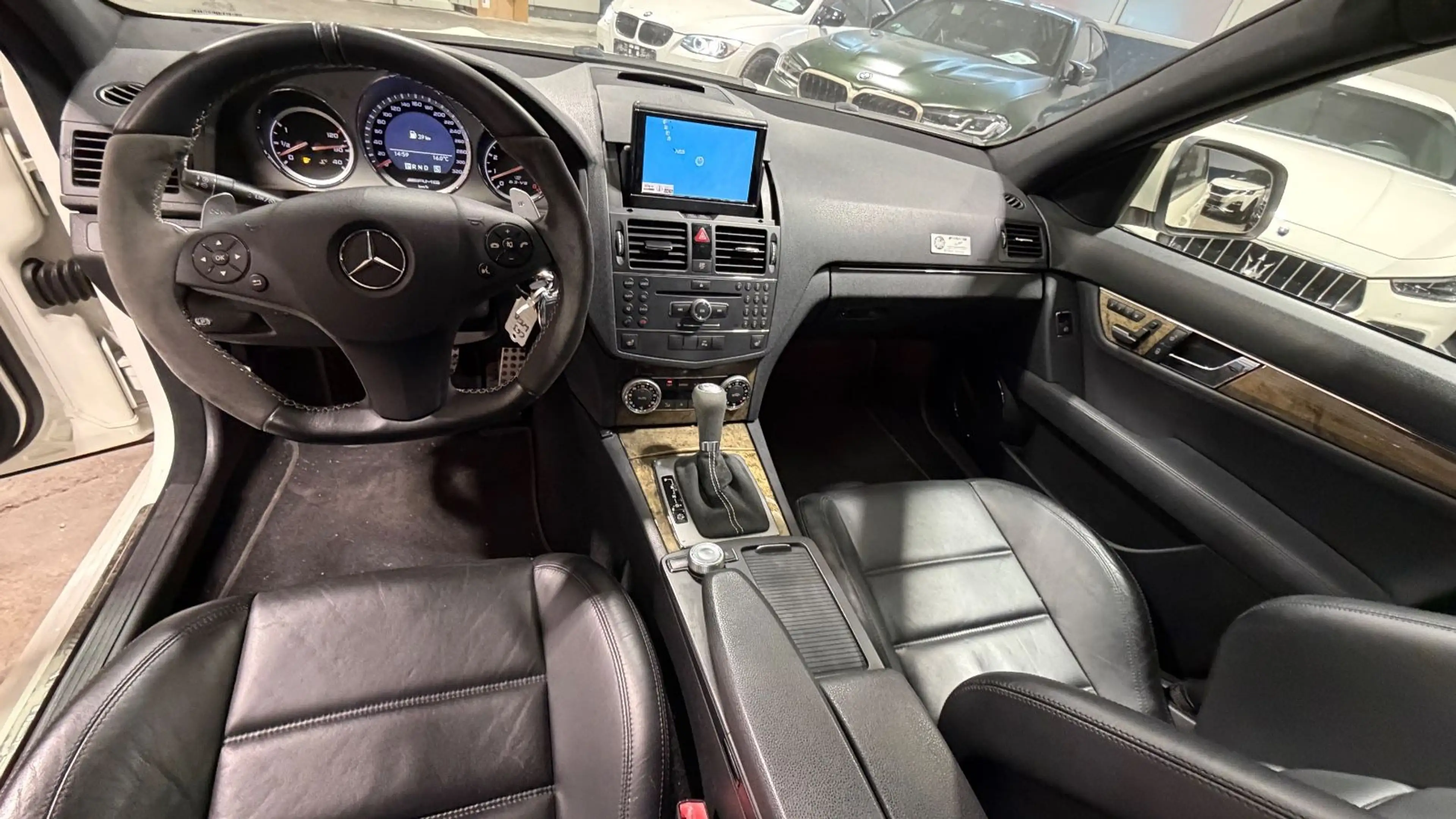 Mercedes-Benz C 63 AMG 6,2 Ltr. V8 H&K#MemorySitze#Kamera — photo 11