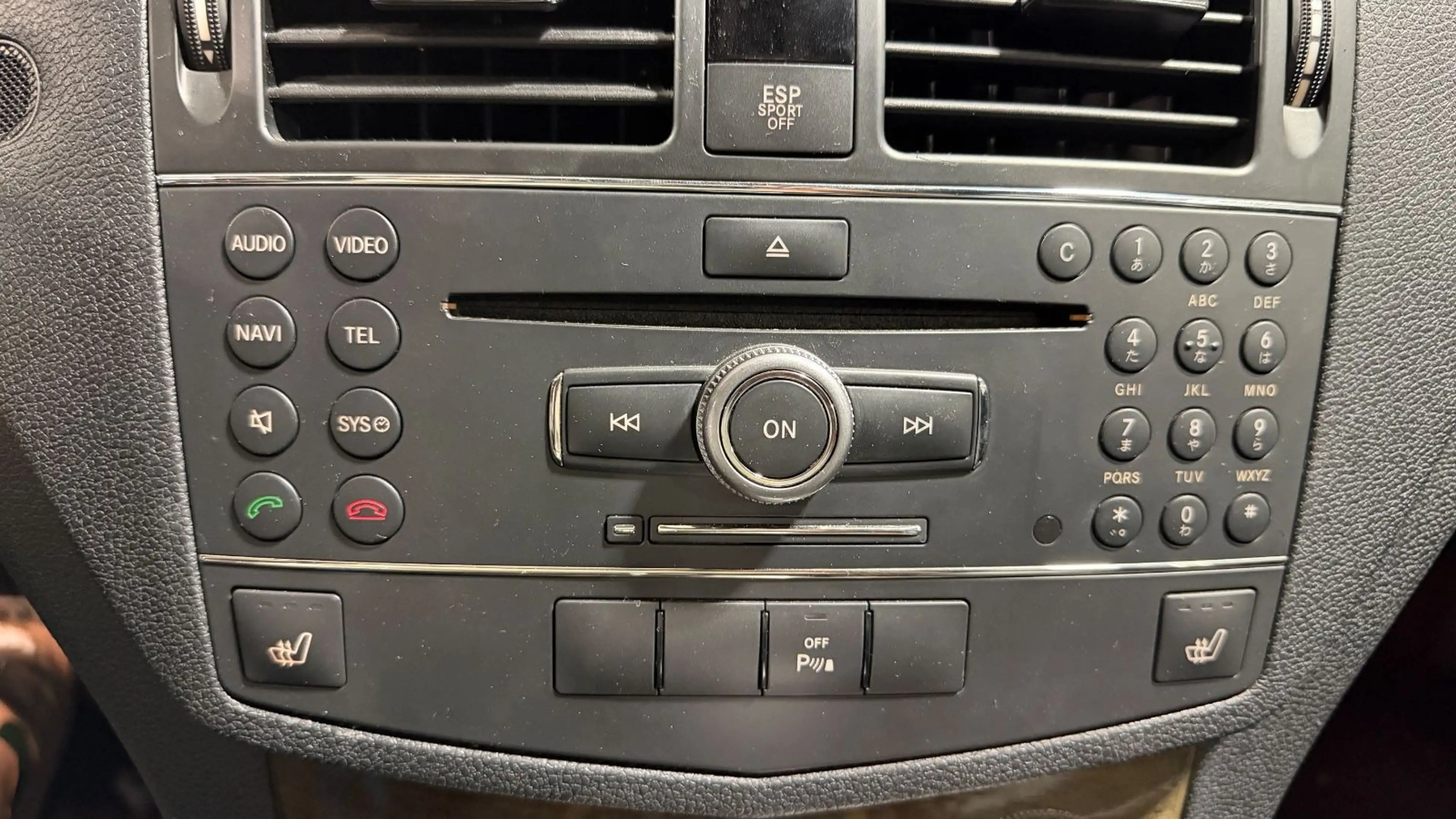 Mercedes-Benz C 63 AMG 6,2 Ltr. V8 H&K#MemorySitze#Kamera — photo 13