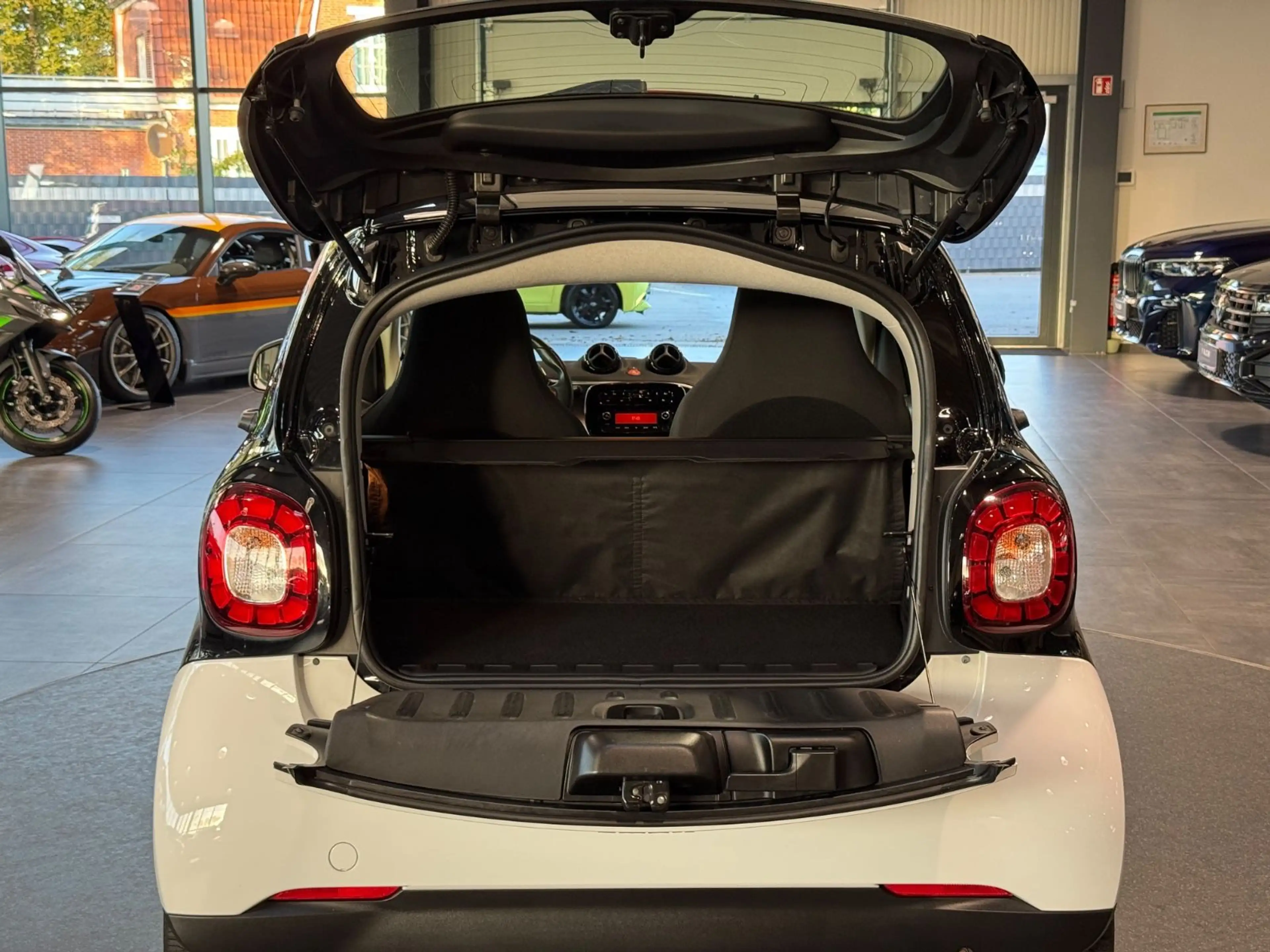 smart forTwo coupé 1.0 52kW passion 2.HAND/KLIMAAUT/LM — photo 10