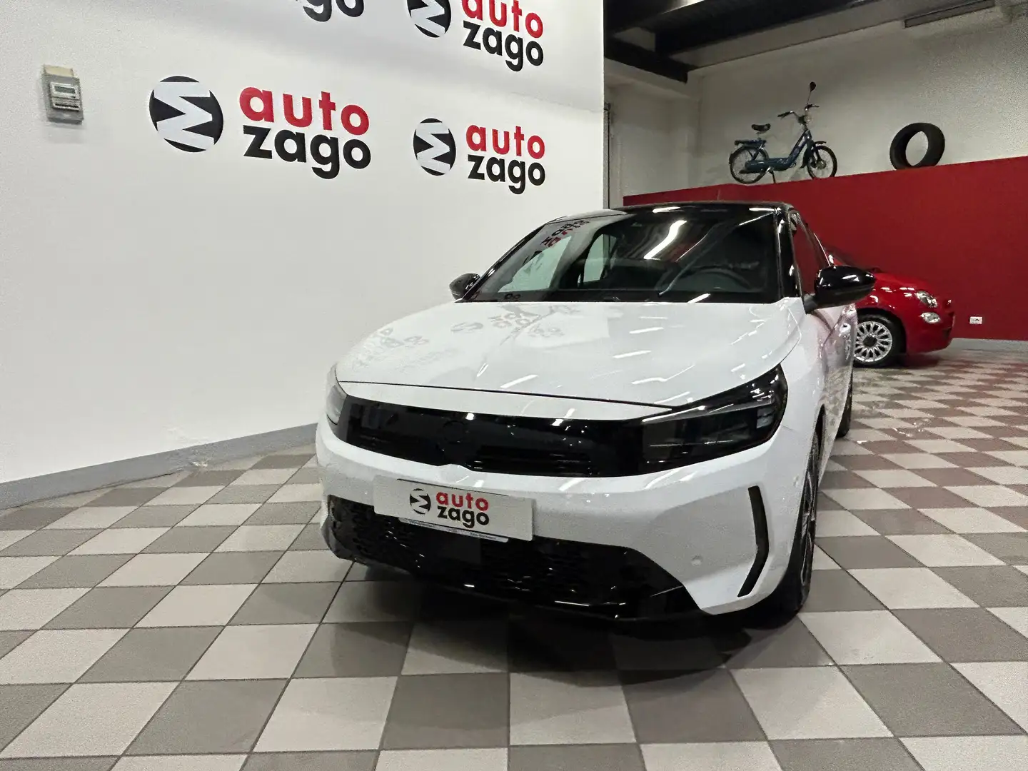Opel Corsa 1.2 GS 75 CV 5 porte Blanc - 2