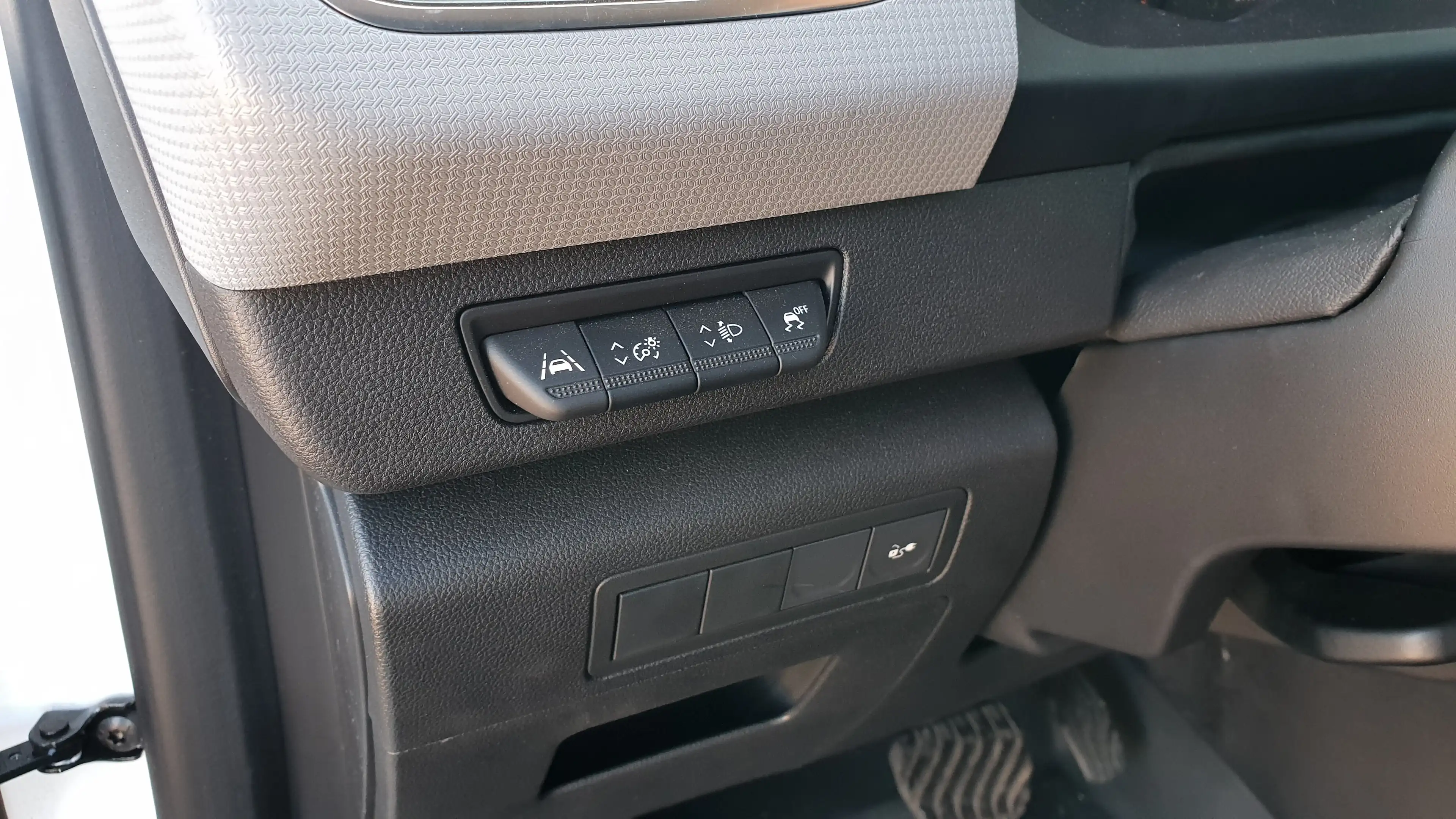 Nissan Townstar EV L1 2,2t N-Connecta-Option EV — photo 10