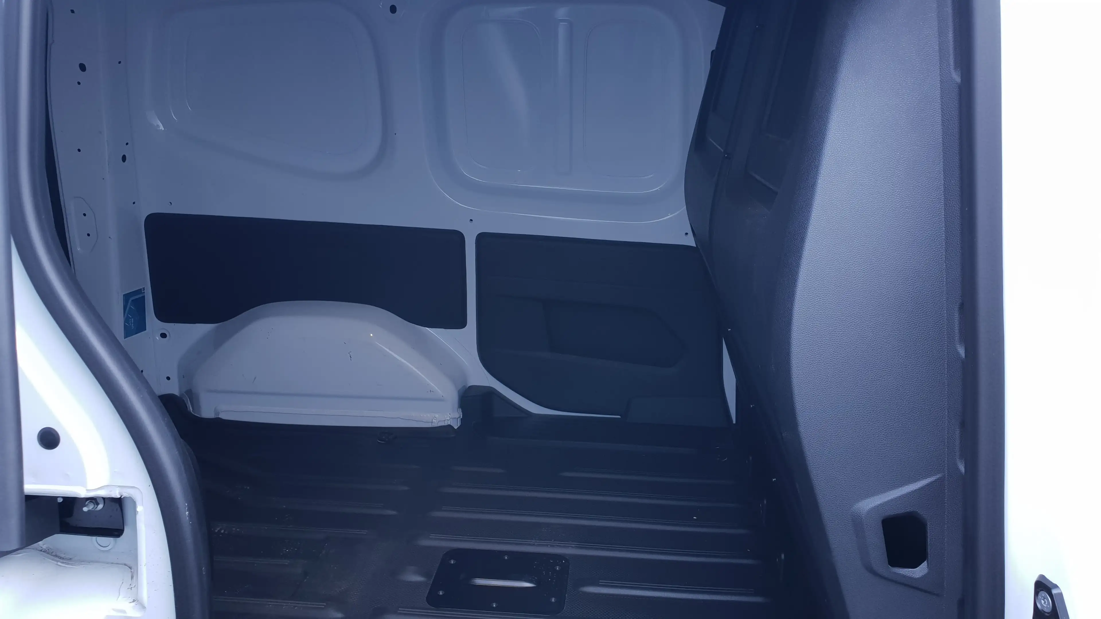 Nissan Townstar EV L1 2,2t N-Connecta-Option EV — photo 7