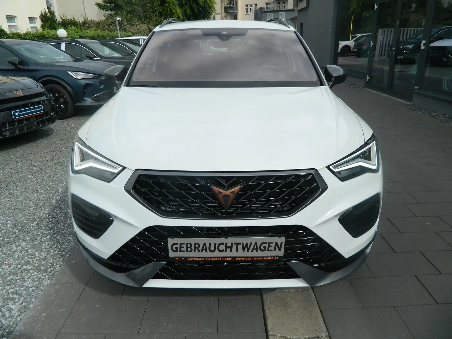 CUPRA Ateca VZ 300 DSG 4D AHZV/elHeckkl/Sitzheiz/BEATS/CopperL Weiß - 2