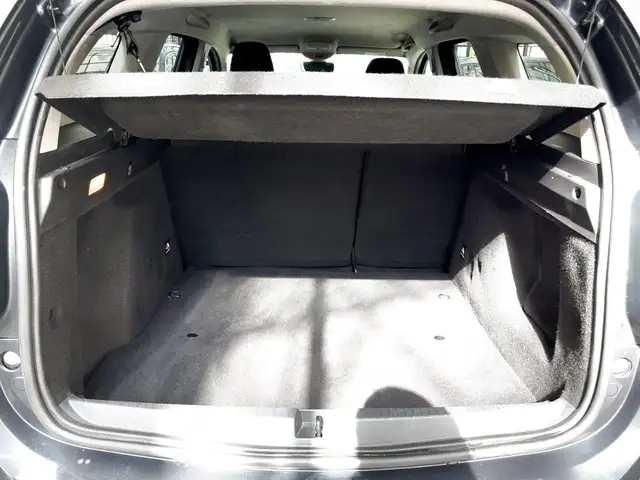 Dacia Duster view 6