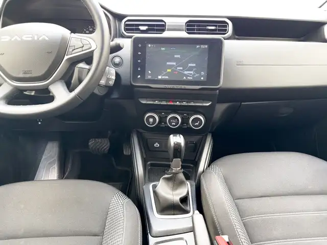Dacia Duster view 11