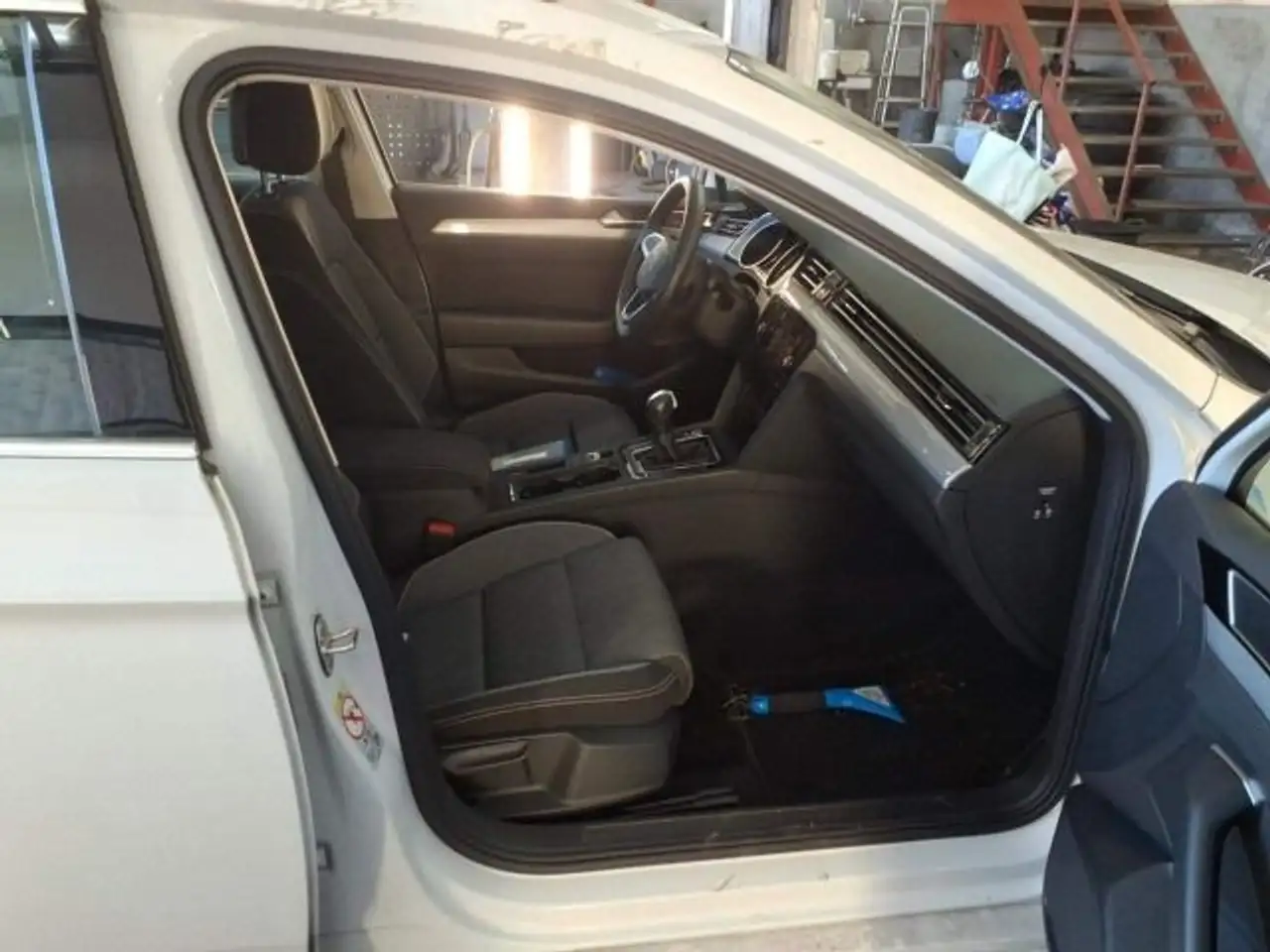Volkswagen Passat Variant Business 2.0 TDI DSG AHK/Nav/Kam/ 3