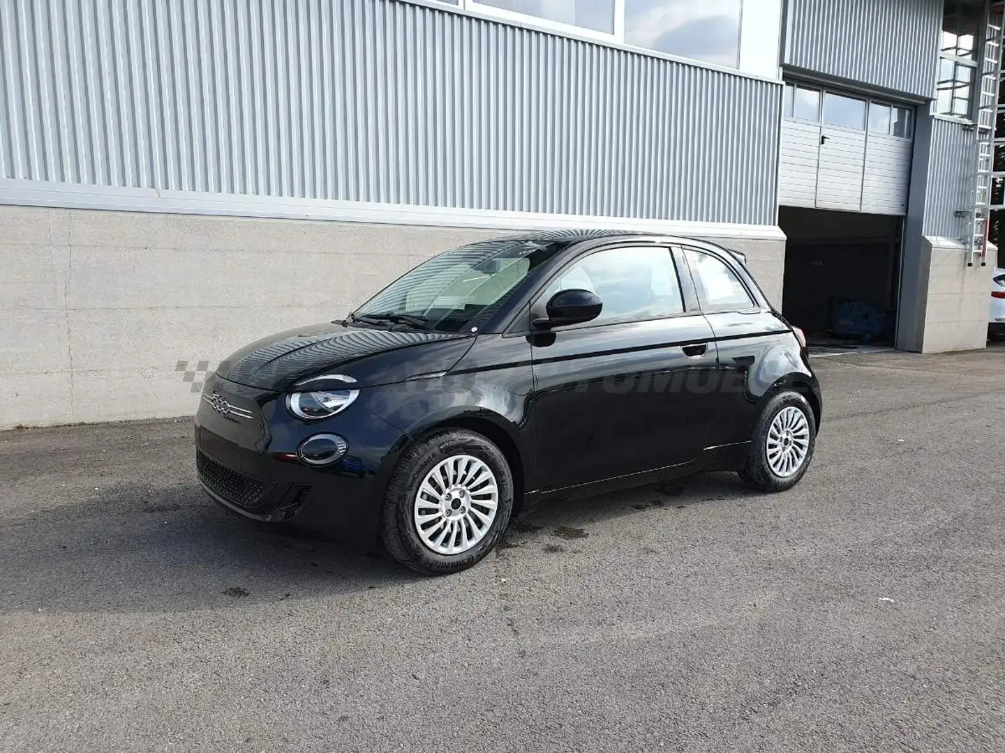 Fiat 500e Nuova 500 Hatchback My23 La Nuova 500 - 320 Berli Nero - 1