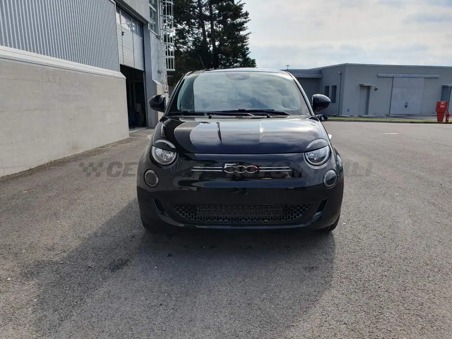 Fiat 500e Nuova 500 Hatchback My23 La Nuova 500 - 320 Berli Nero - 2