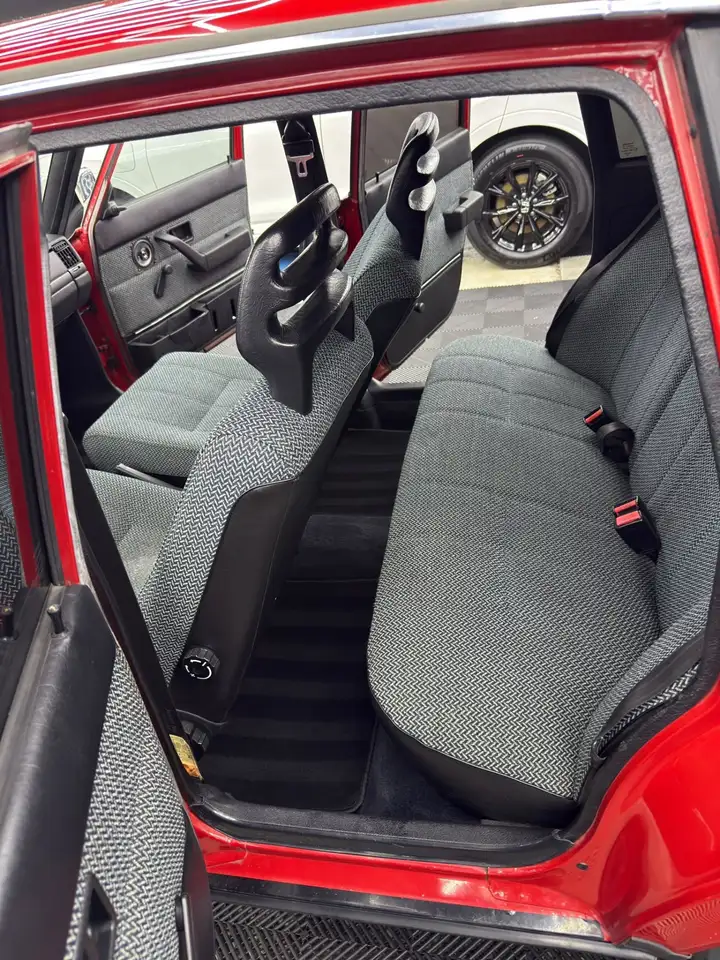 Volvo 240 DL, foto 7