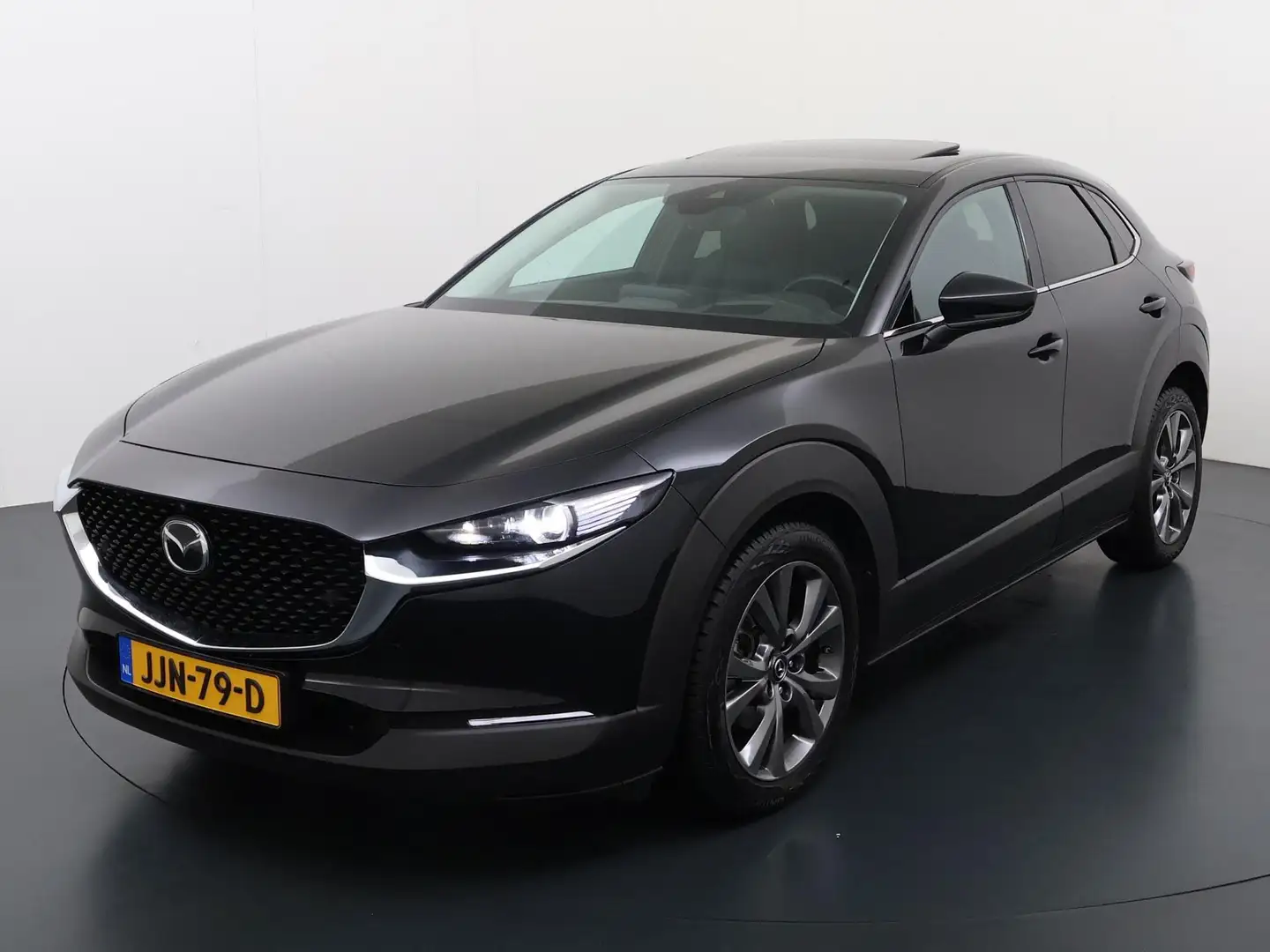 Mazda CX-30 2.0 e-SkyActiv-X M Hybrid Luxury Zwart - 1