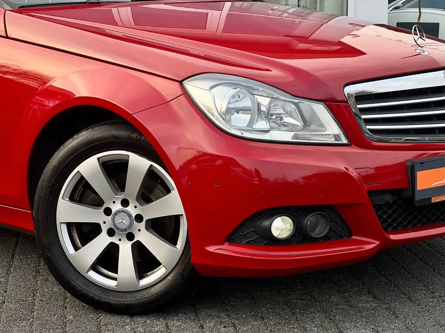 Mercedes-Benz C 200 C200 T Automatik SHZ*TEMP*KLIMA*AHK*SCHECKHEFT Piros - 2