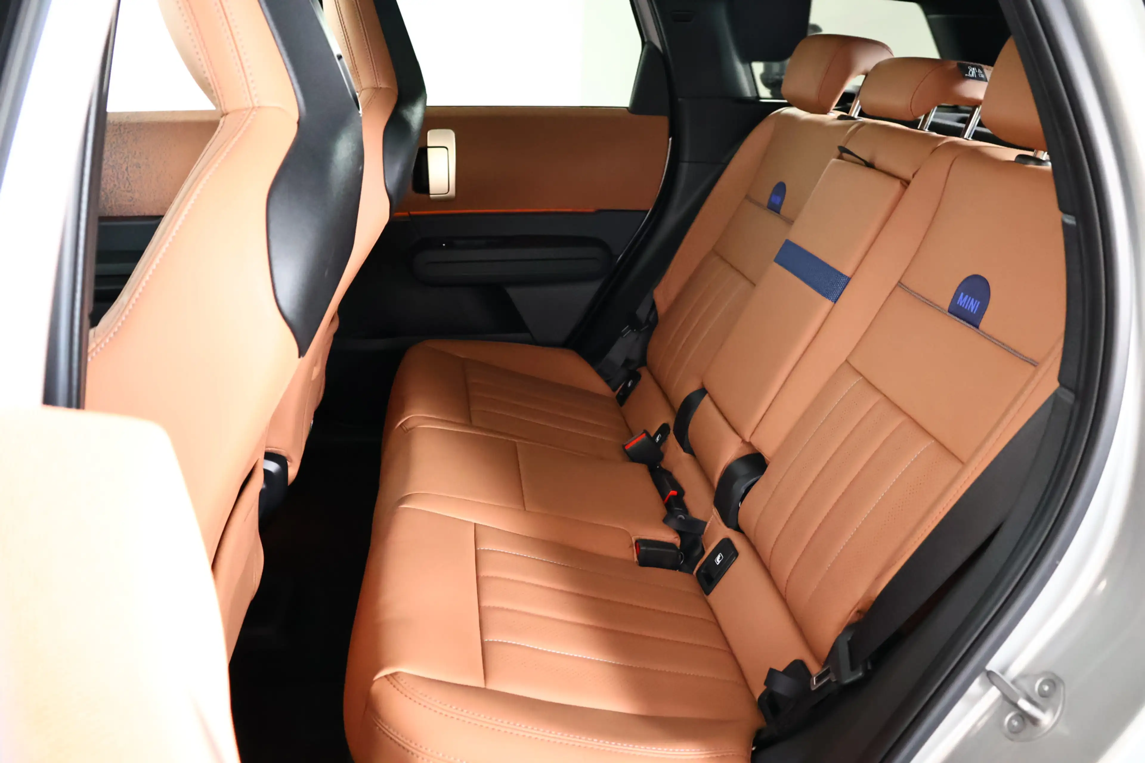 MINI Countryman E Favoured 66.5 kWh Panorama / Navi / CarPlay / ACC — photo 14