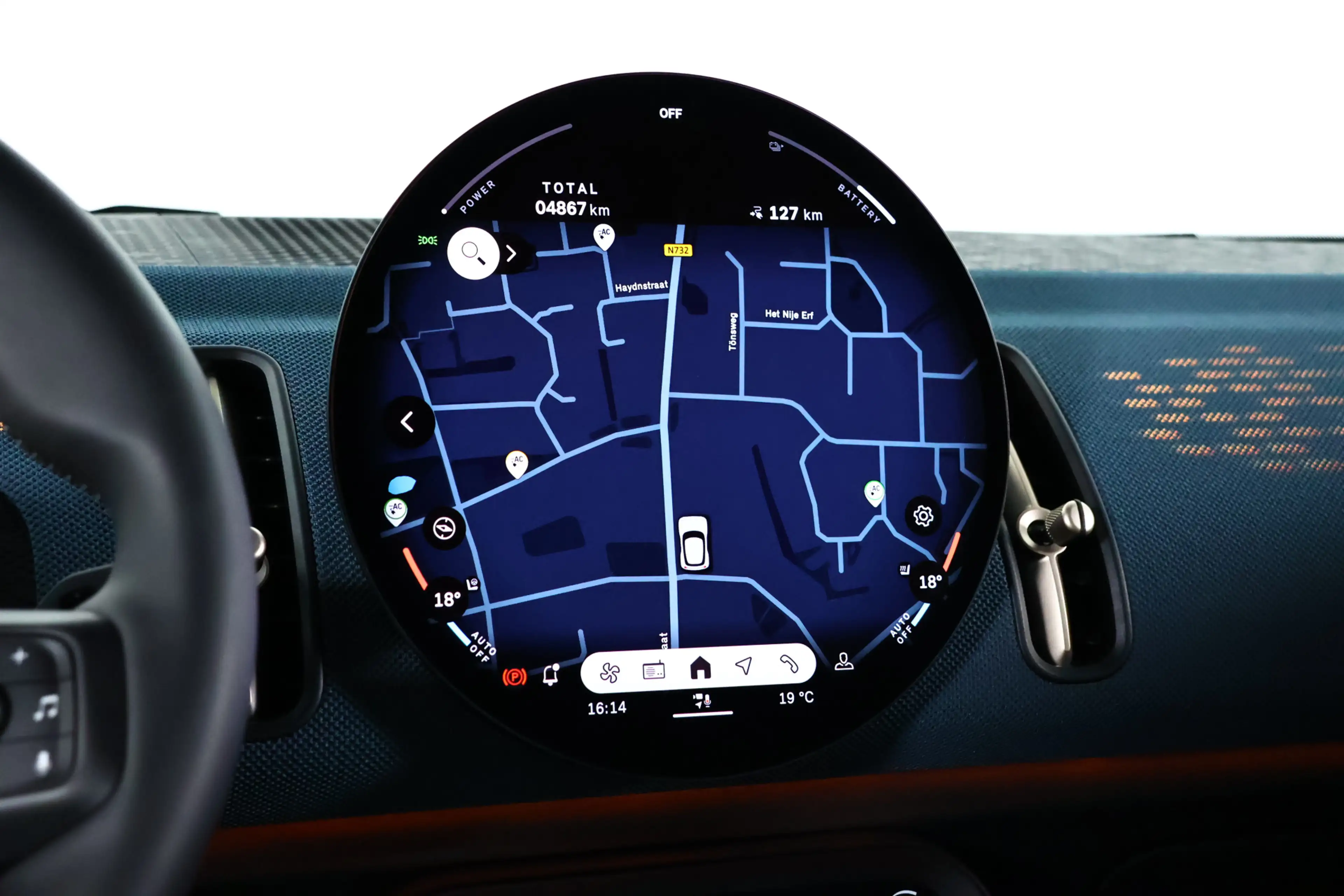 MINI Countryman E Favoured 66.5 kWh Panorama / Navi / CarPlay / ACC — photo 23