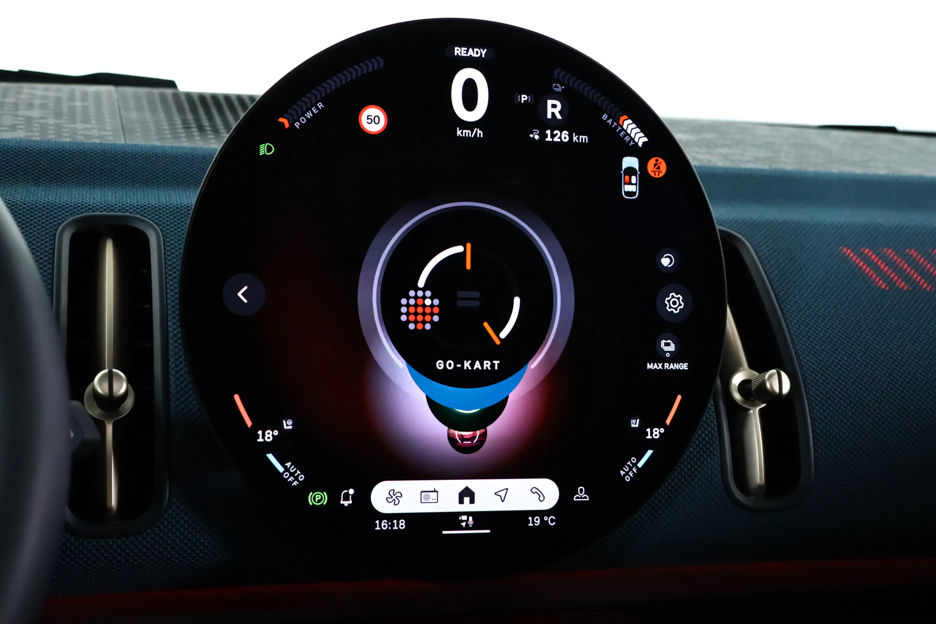 MINI Countryman E Favoured 66.5 kWh Panorama / Navi / CarPlay / ACC — photo 35