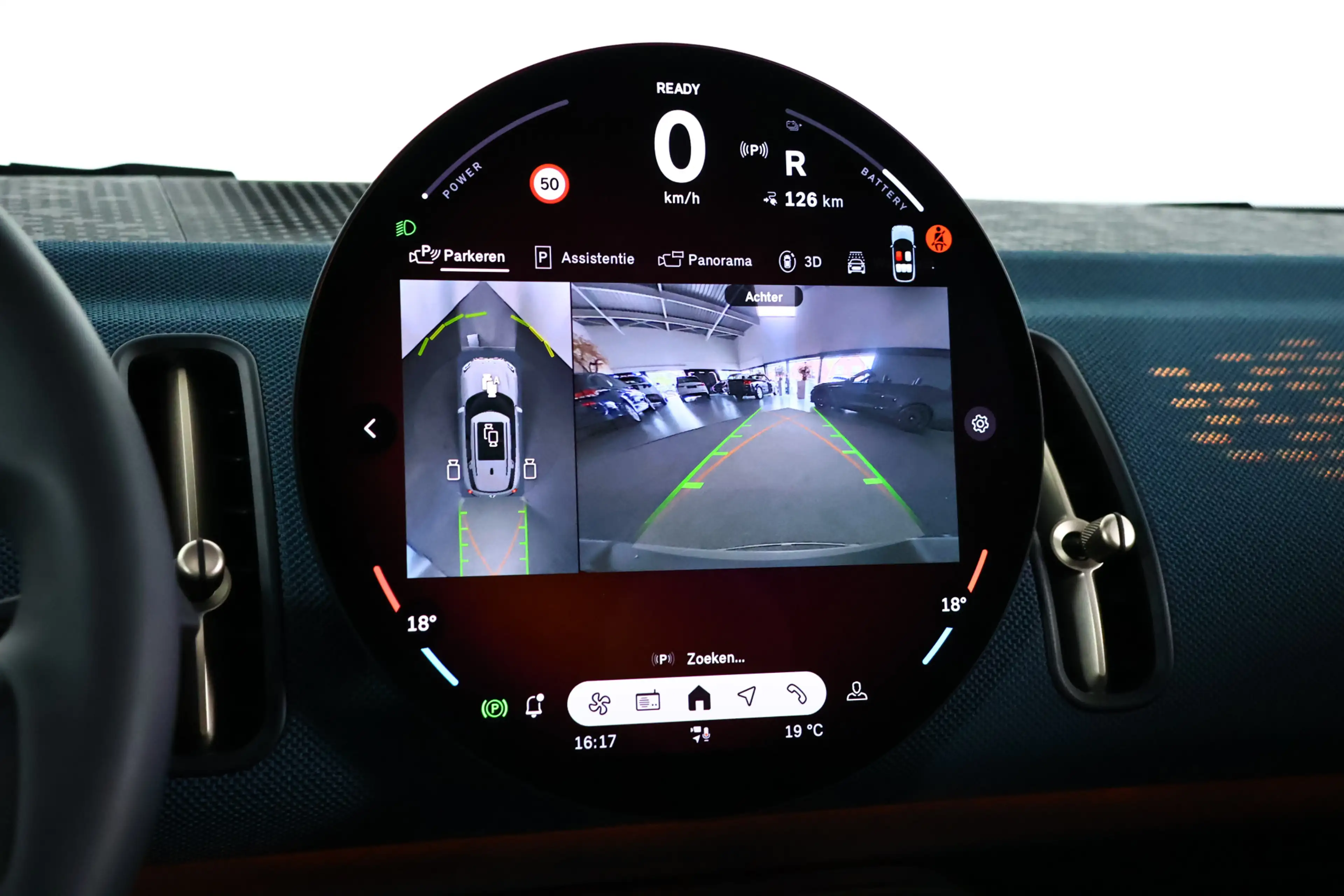 MINI Countryman E Favoured 66.5 kWh Panorama / Navi / CarPlay / ACC — photo 9
