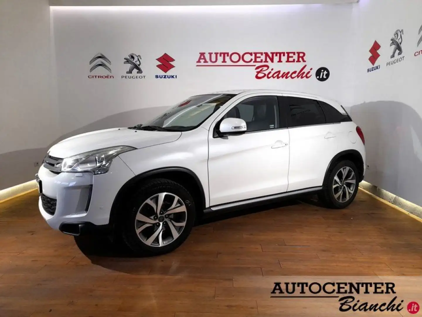 Citroen C4 Aircross 1.8 HDi 150 Stop&Start 4WD Exclusive Naranja - 1