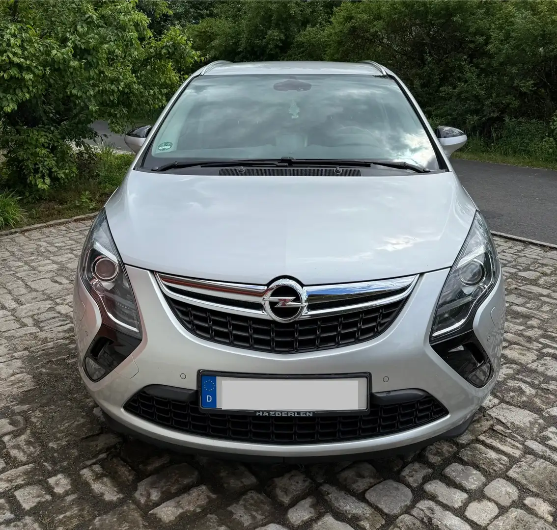 Opel Zafira Tourer Innovation Grau - 2