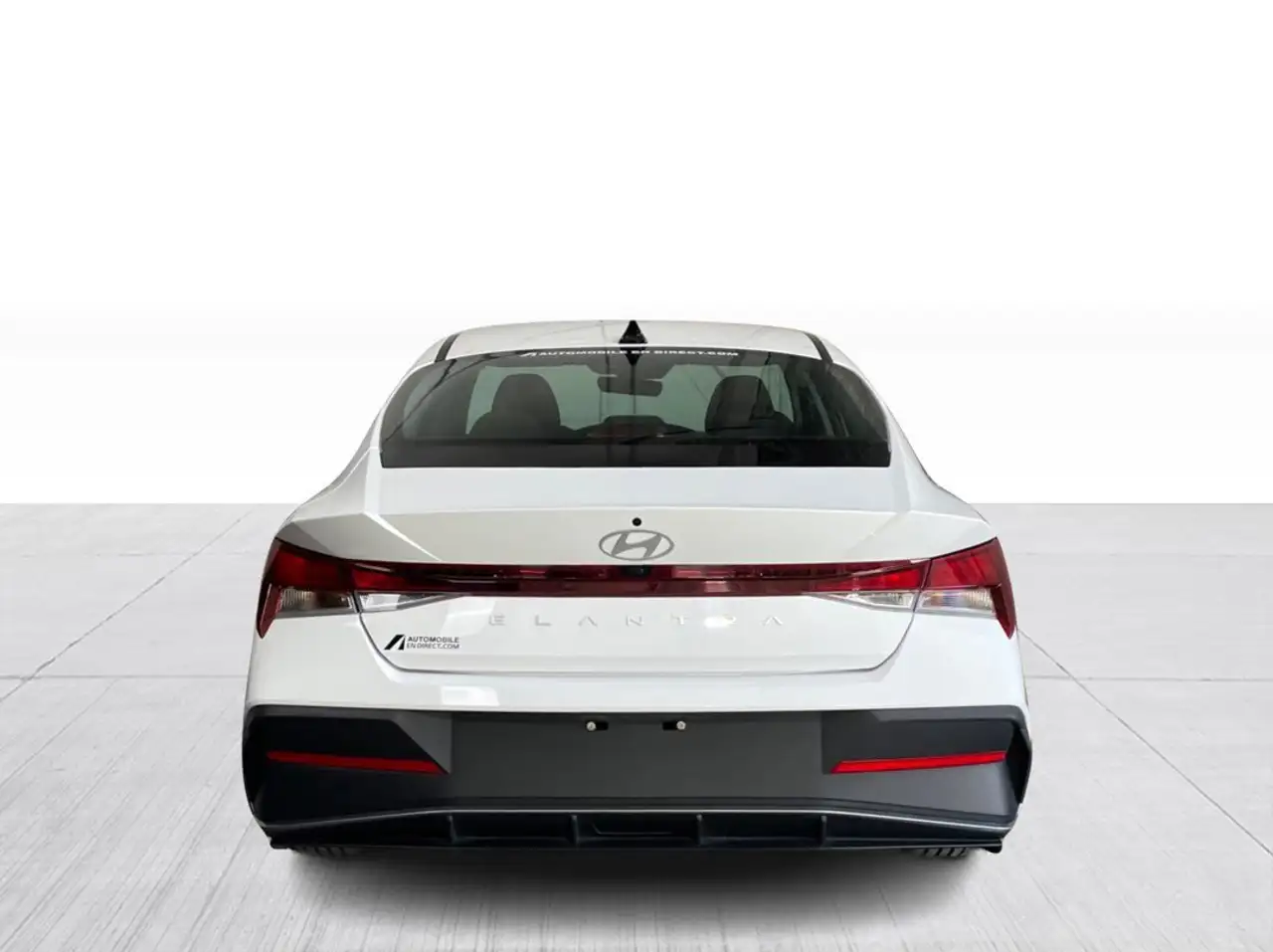Hyundai ELANTRA fotografie Hyundai ELANTRA