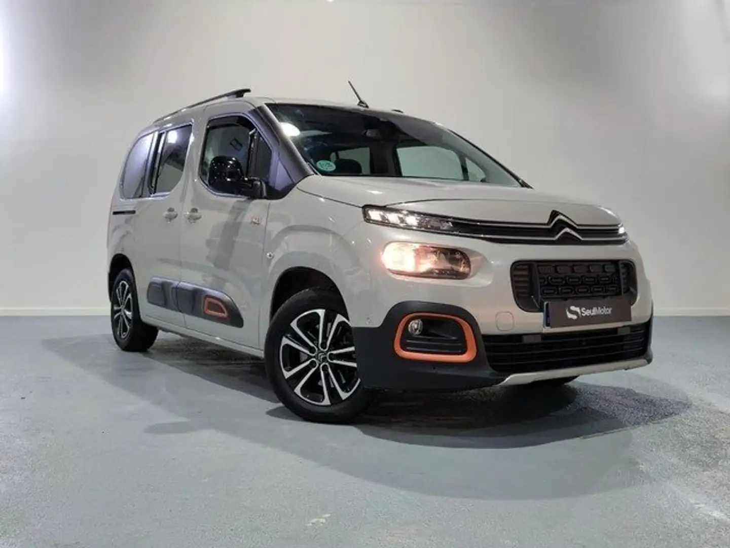 Citroen Berlingo BlueHDi S&S Talla XL Shine 130 Gris - 1