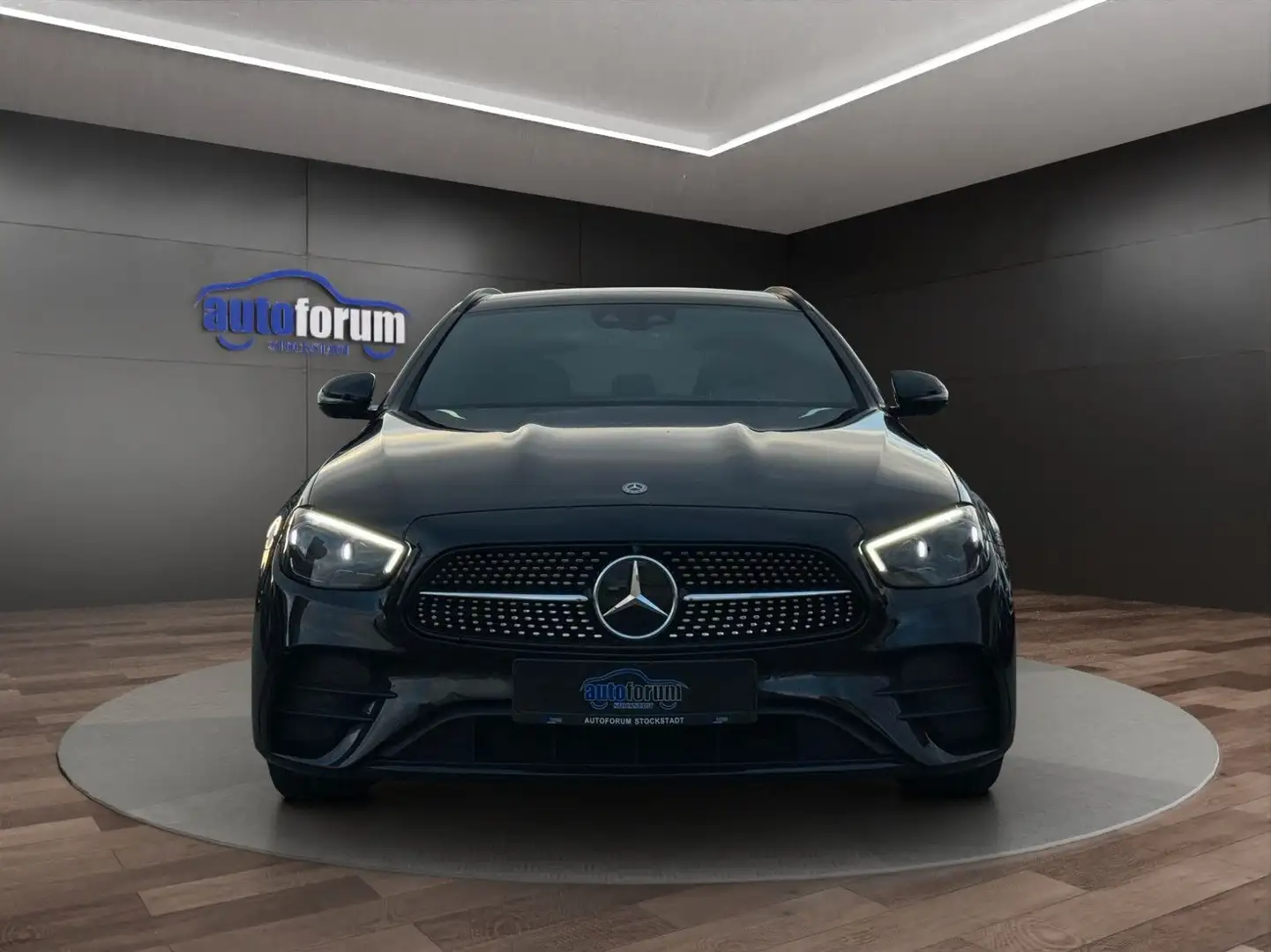 Mercedes-Benz E 400 d T 4Matic AMG°AHK°PANO°ACC°WIDESCREEN°360 Noir - 2
