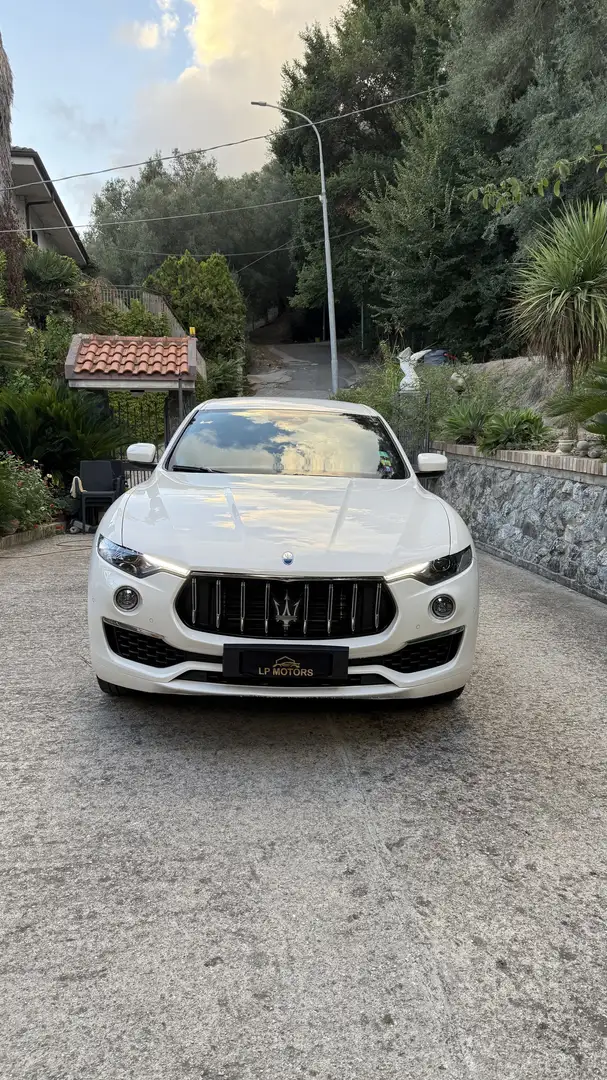 Maserati Levante 2.0 mhev GT 330cv auto Bianco - 2