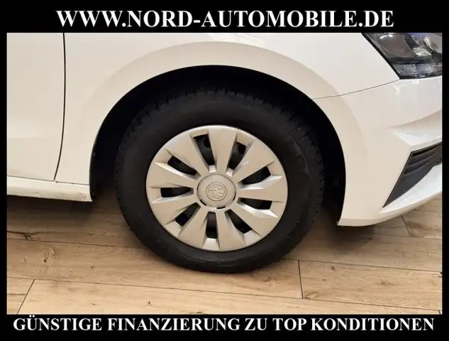 Skoda Fabia view 15