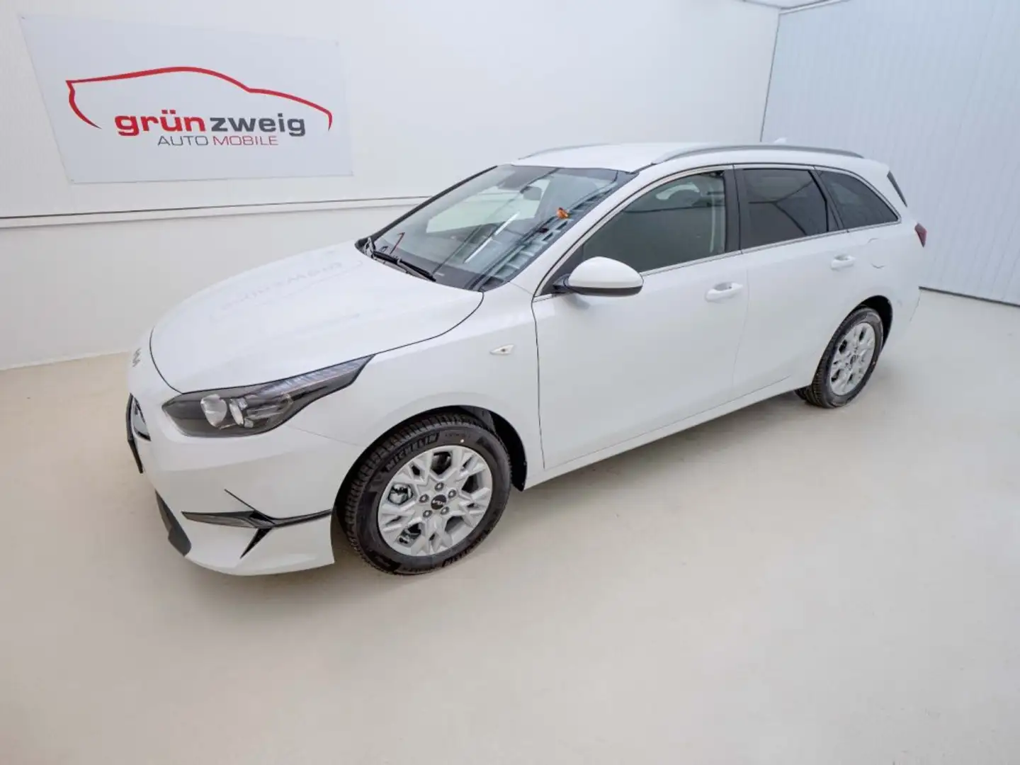 Kia Ceed / cee'd CEEDSW/SILBER/UVO/1.5 TGDI 48V/DCT7/140 Bianco - 1