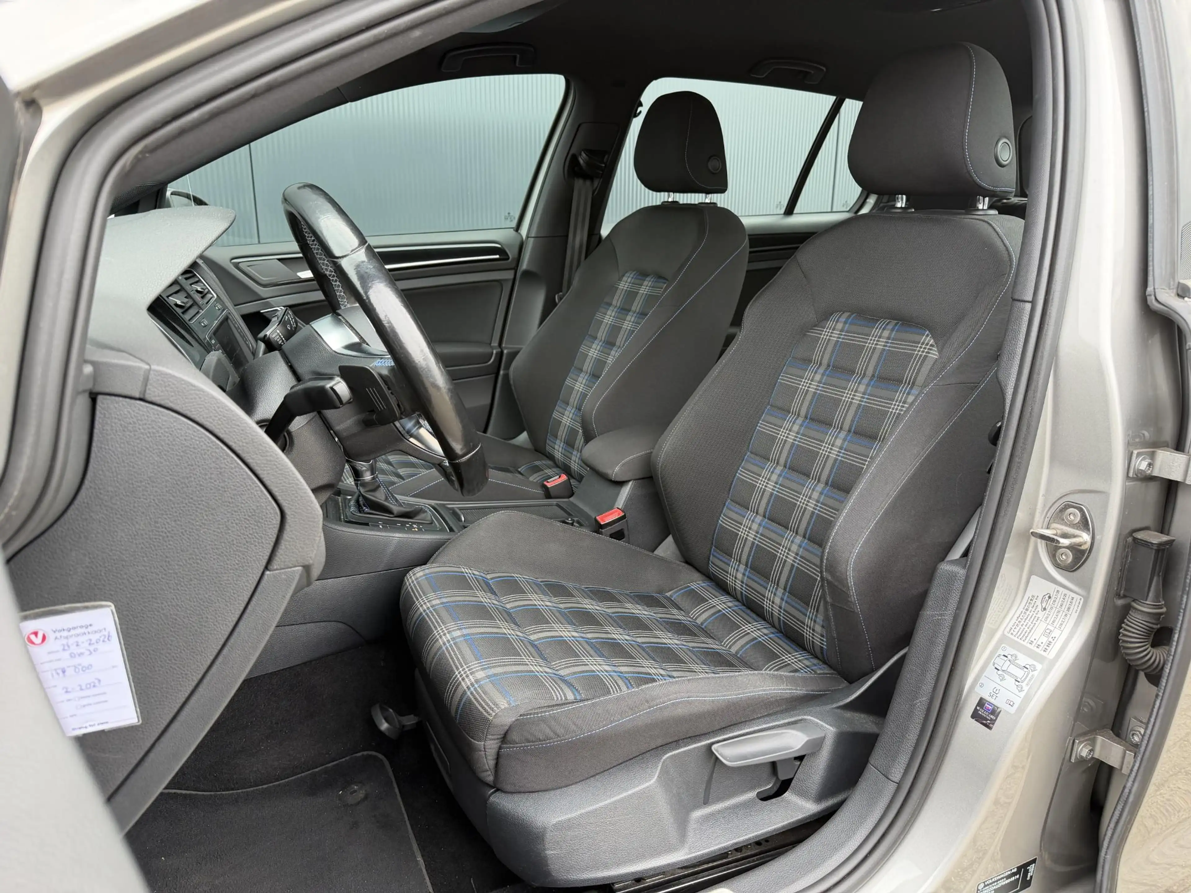 Volkswagen Golf GTE 1.4 TSI 18"/SOH 94%/Trekhaak/Stoelverwarming/Parke — photo 7