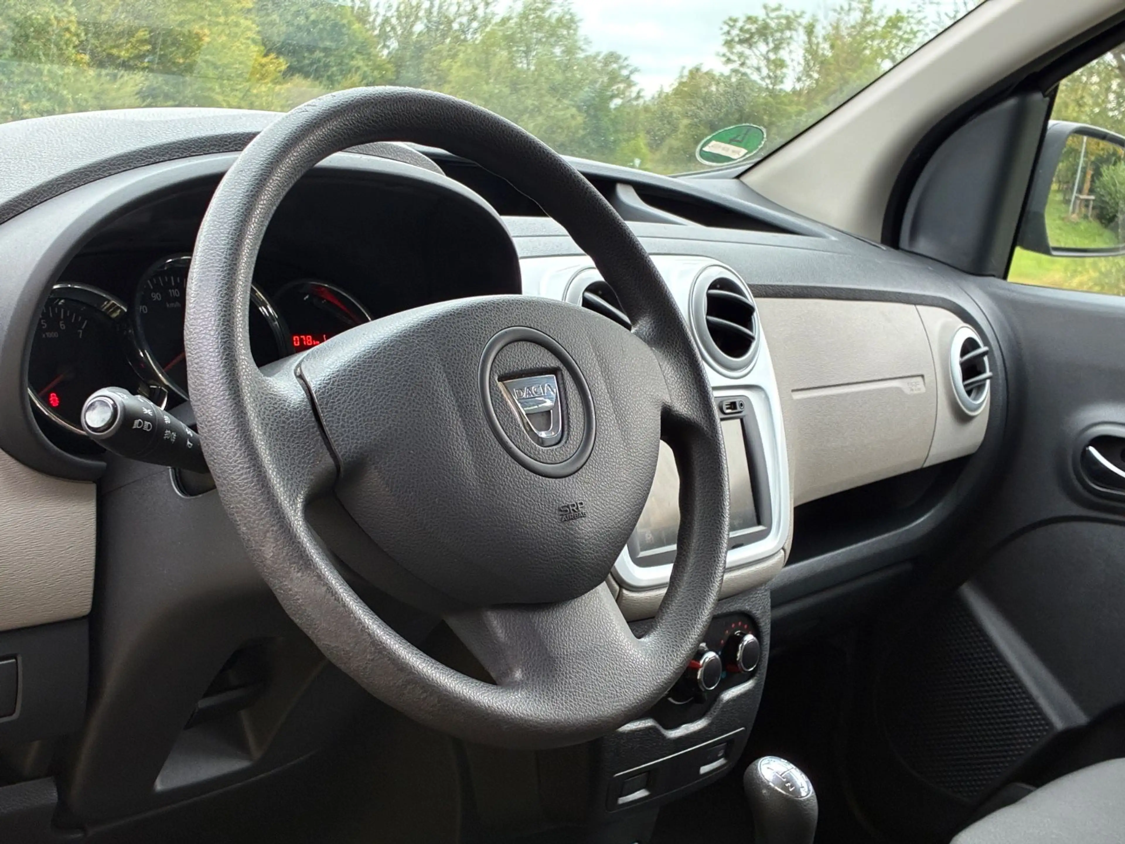 Dacia Dokker 1.2l Laureate Tüv=08/27! 55T-Km! 1.Hand! — photo 13