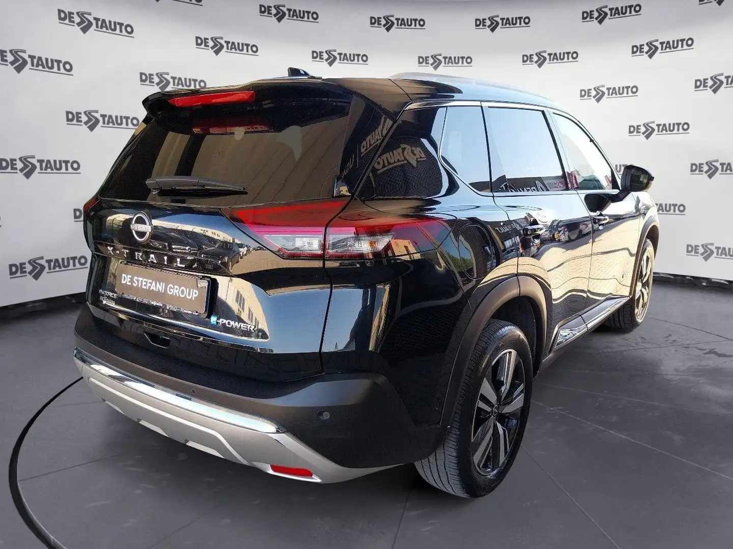 Nissan X-Trail X-Trail 1.5 e-power Tekna e-4orce 4wd Nero - 2
