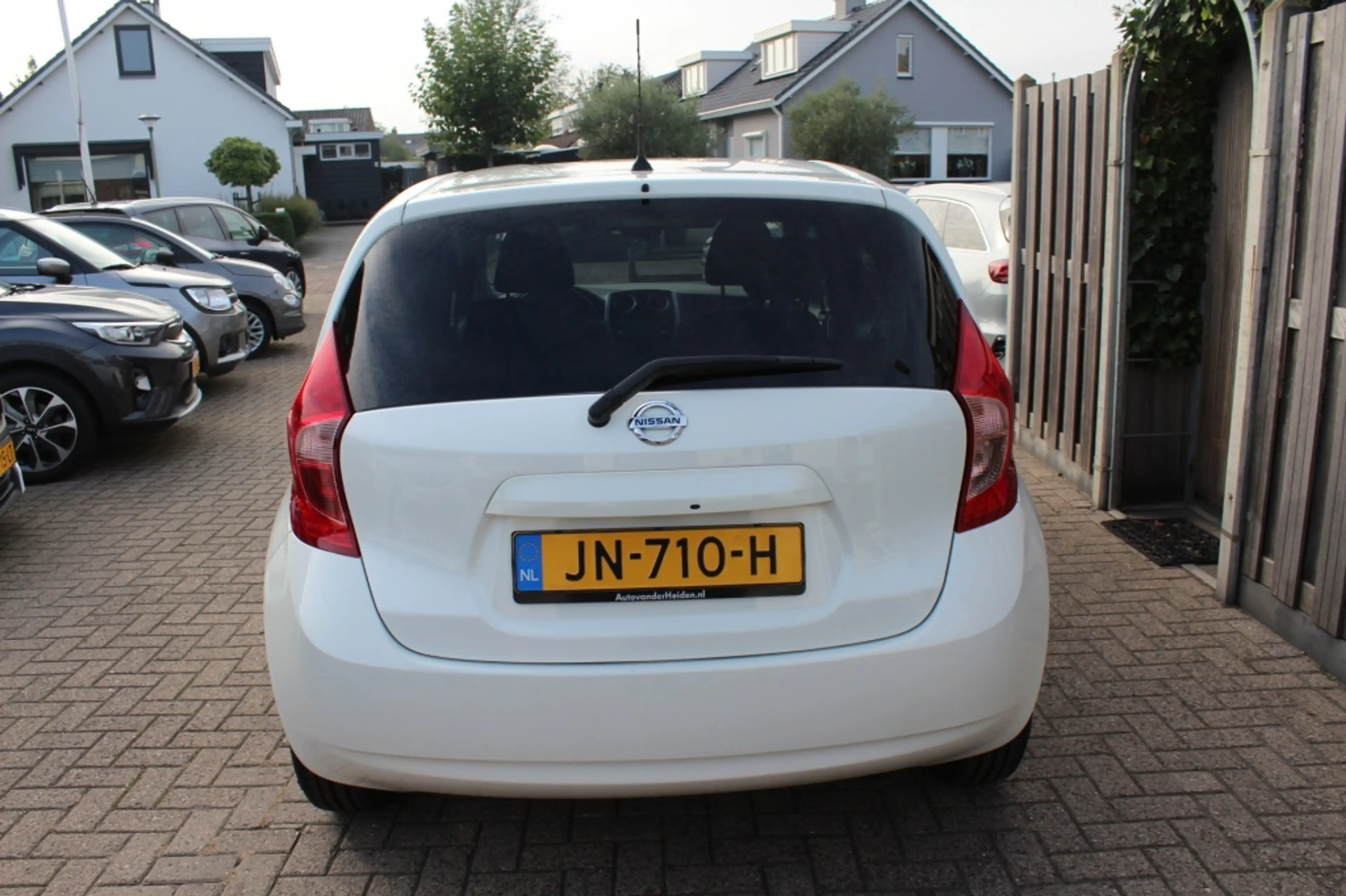 Nissan Note 1.2 Connect Edition — photo 5