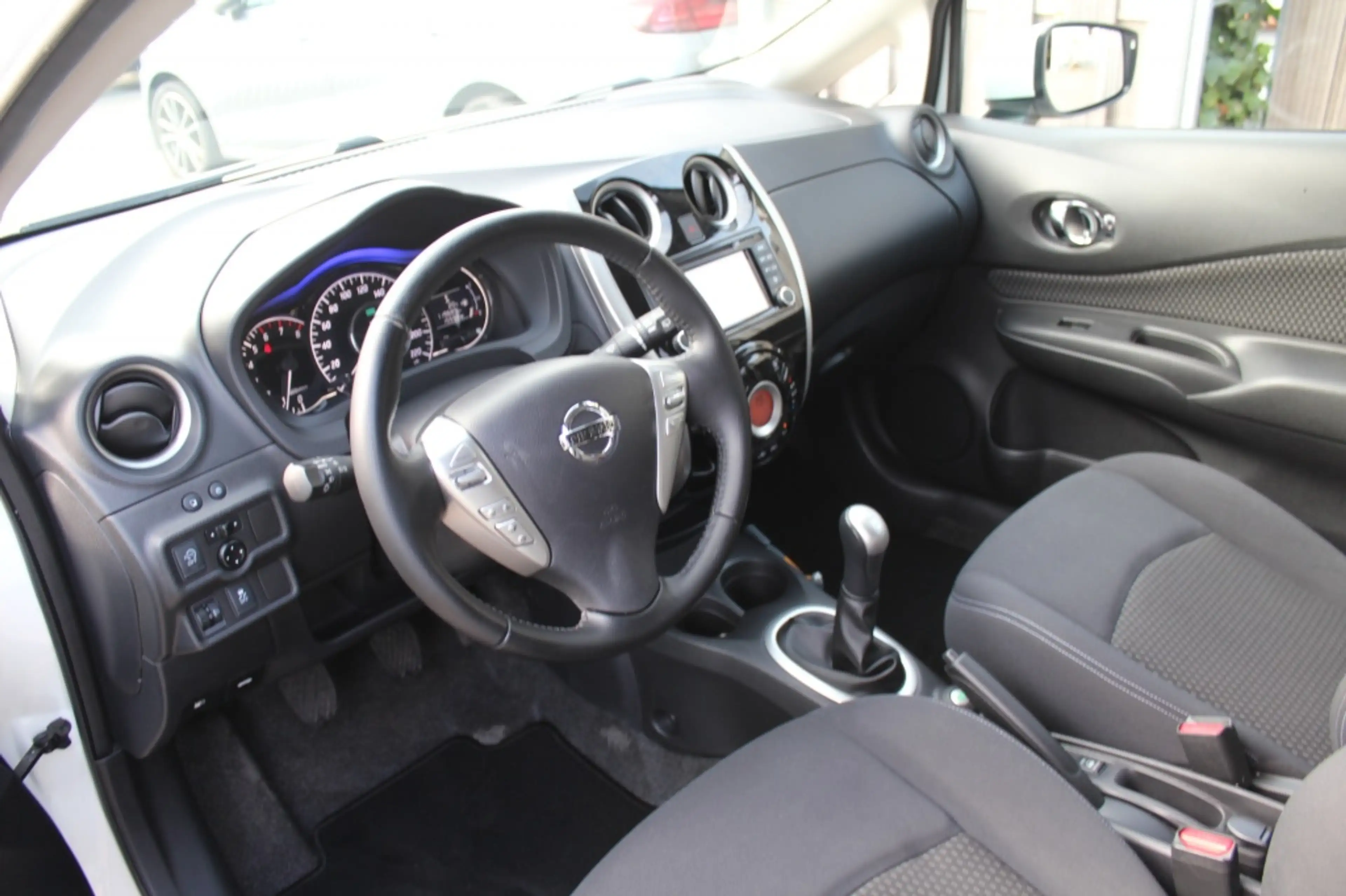 Nissan Note 1.2 Connect Edition — photo 9