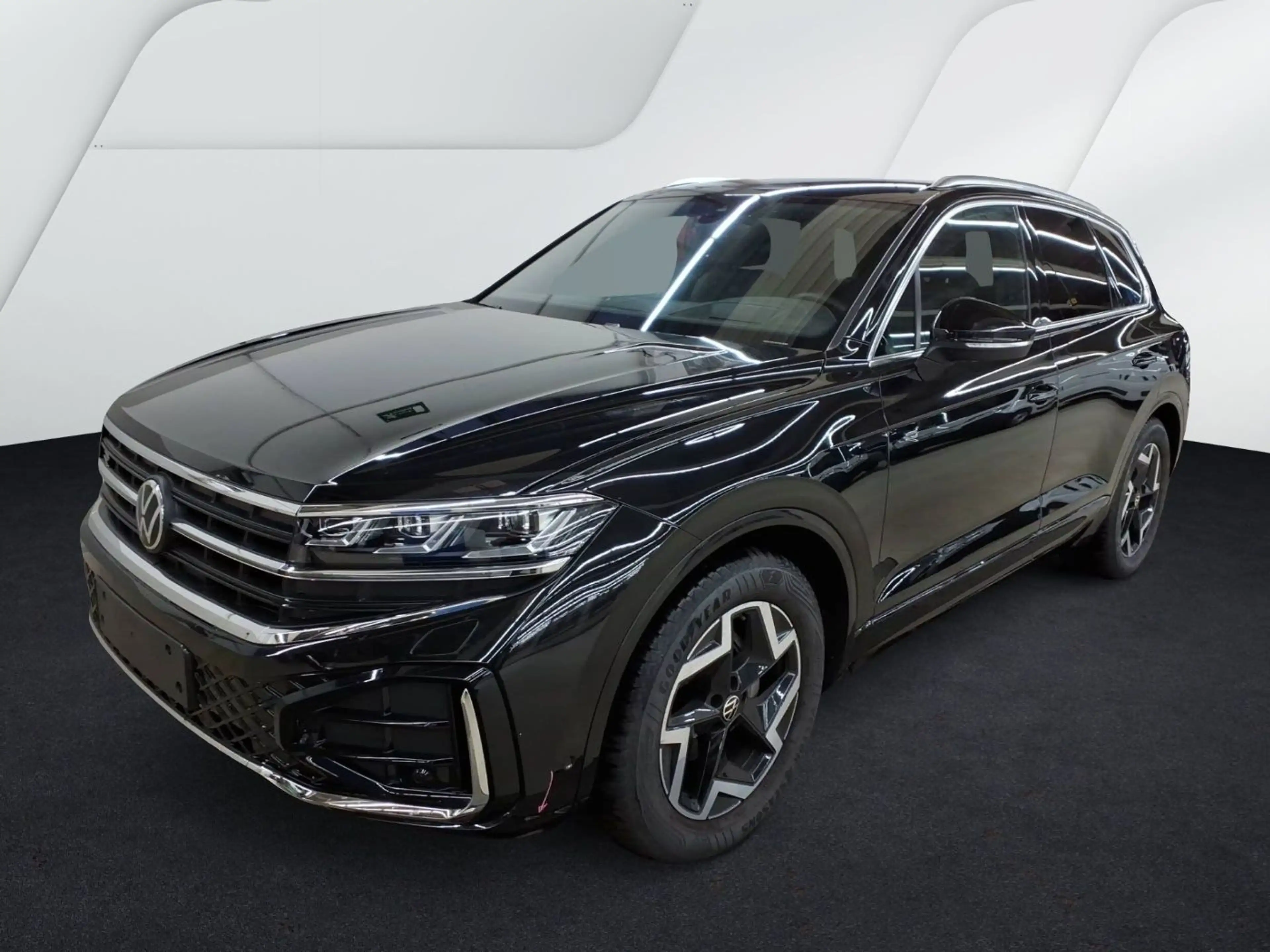Volkswagen Touareg R-LINE 3.0TDI 231PS NP.101T ACC.AHK.STHZG.KAMERA.N — photo 2