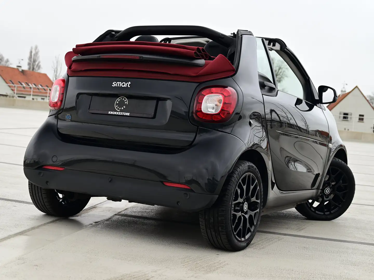 smart forTwo EQ CABRIO / PRIME / 22KW / LEATHER / RED TOP / PDC Nero - 2