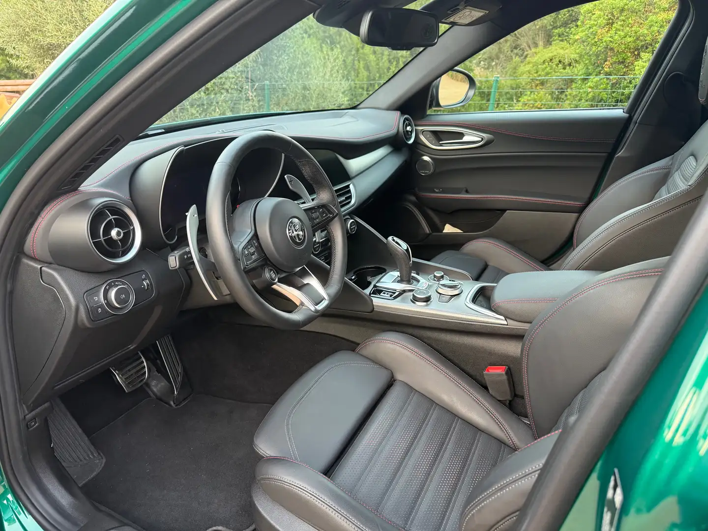 Alfa Romeo Giulia Giulia 2.2 t Tributo Italiano Q4 210cv auto Vert - 2