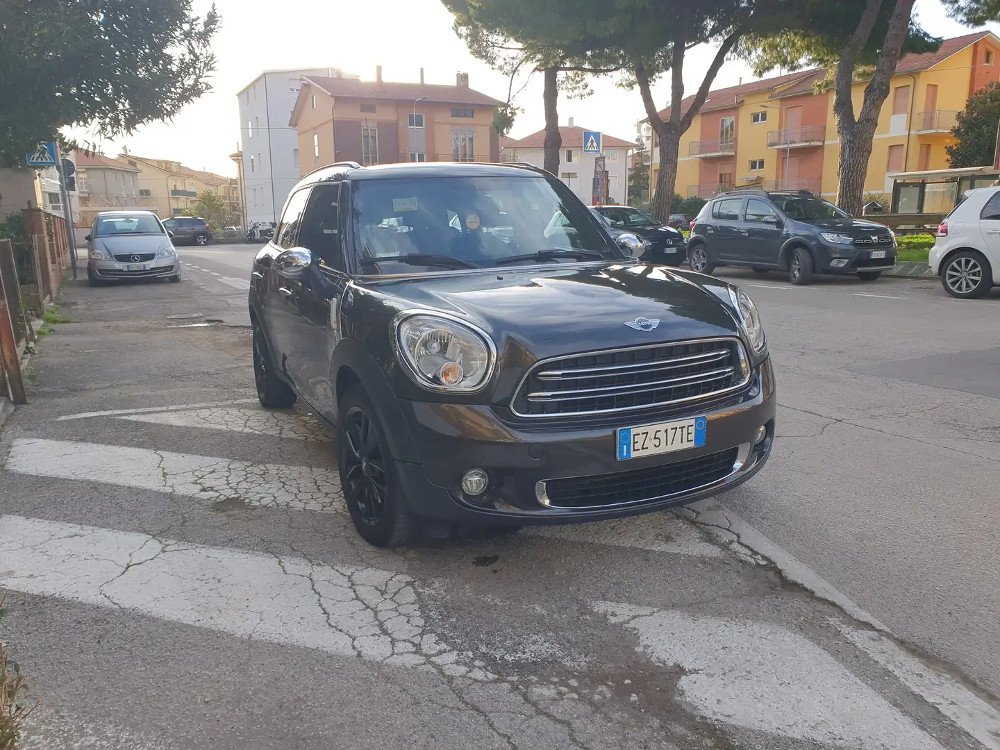 MINI Cooper D Countryman Mini Countryman R60 1.6 Business E6 Gris - 1