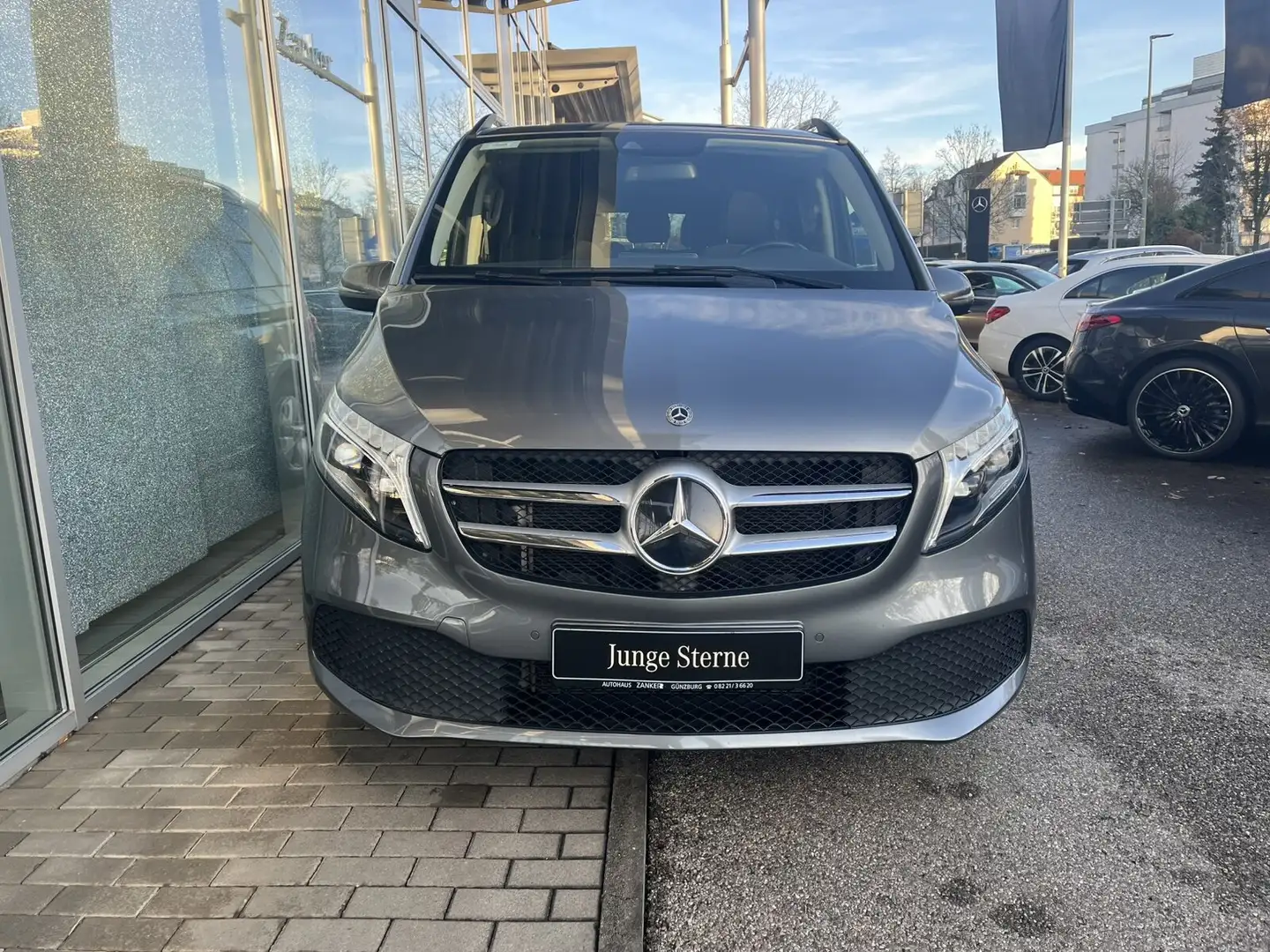 Mercedes-Benz V 220 V 220 d EDITION Kompakt LED*CAM*DISTRONIC*AHK* Gris - 2