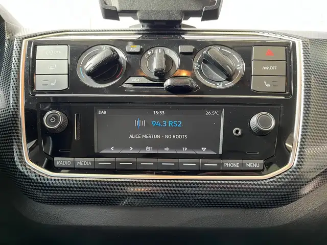 Volkswagen up! view 13