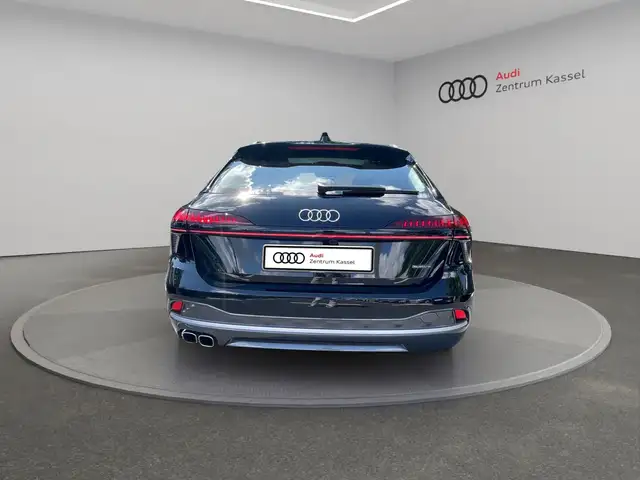 Audi A6 view 6