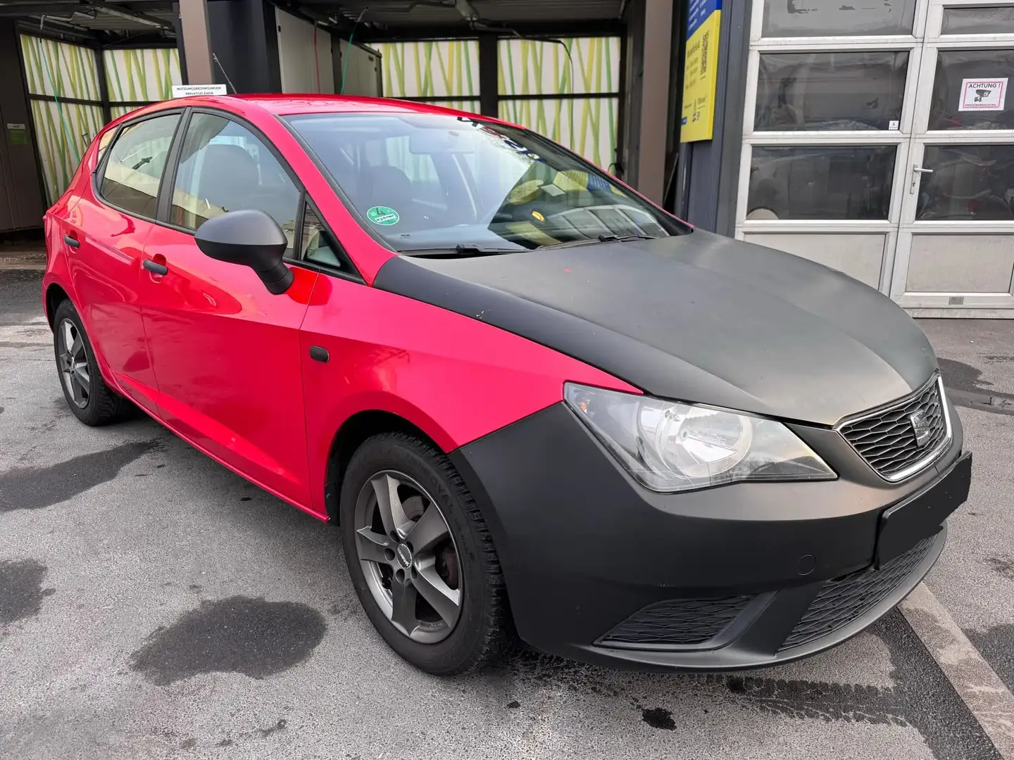 SEAT Ibiza 51KW Rot - 1