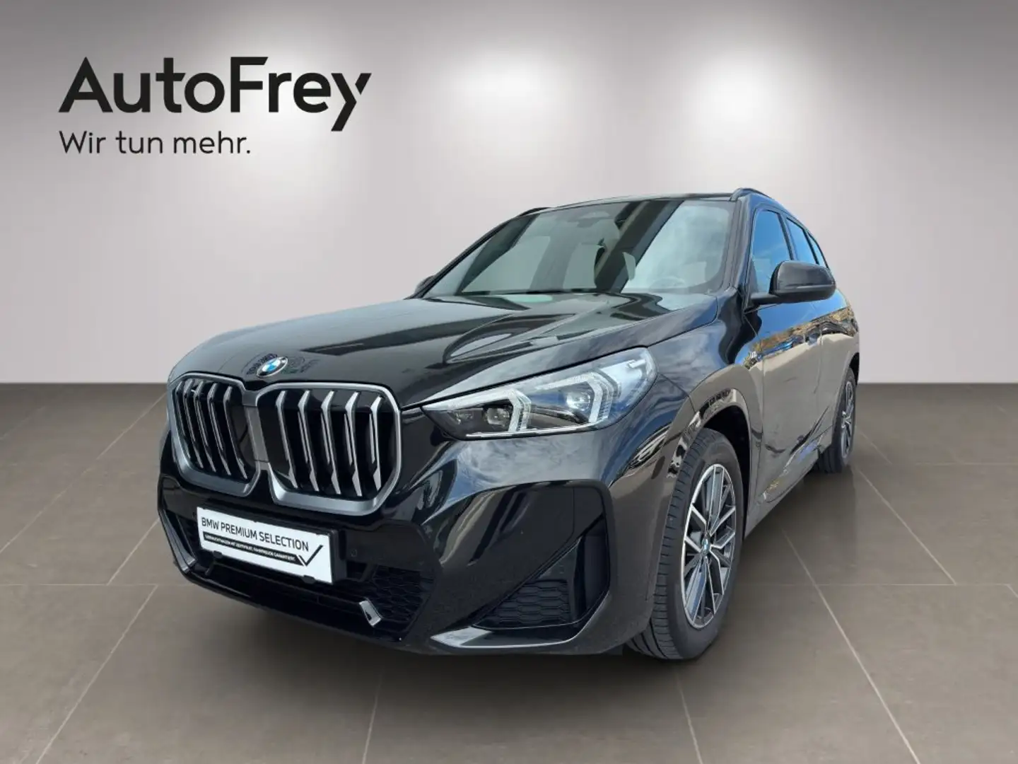 BMW X1 xDrive20d Schwarz - 1