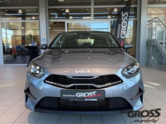 Kia Ceed / cee'd Ultimate Edition 1.5 T-GDI Mild-Hybrid EU6e Navi D