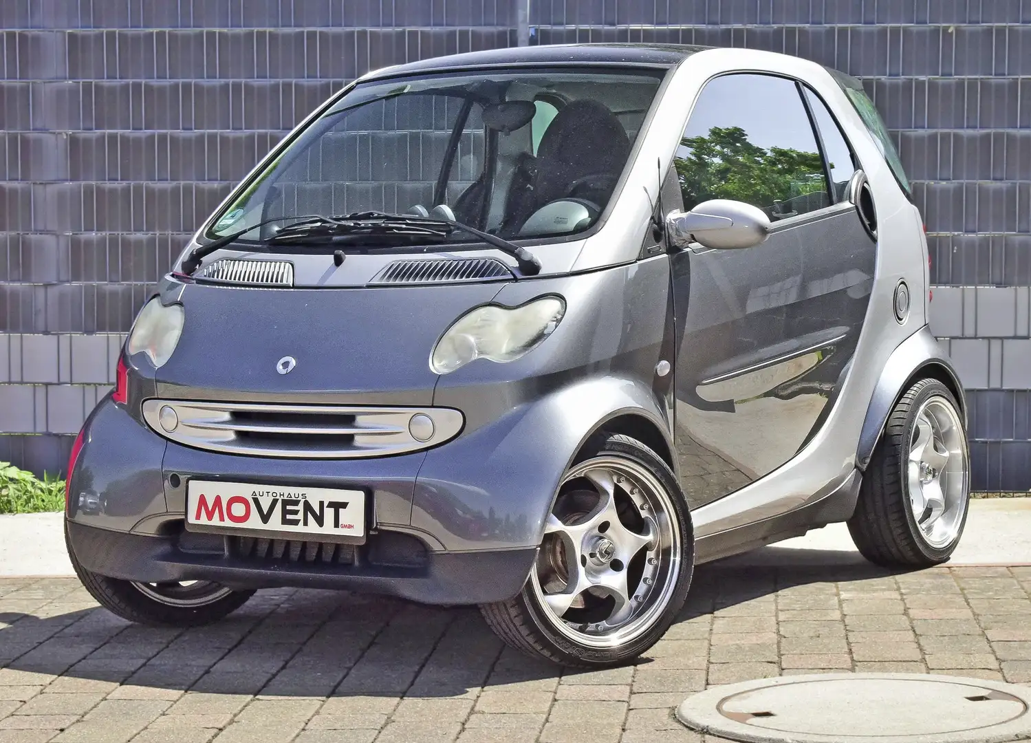 smart forTwo coupe softtouch passion Grau - 1