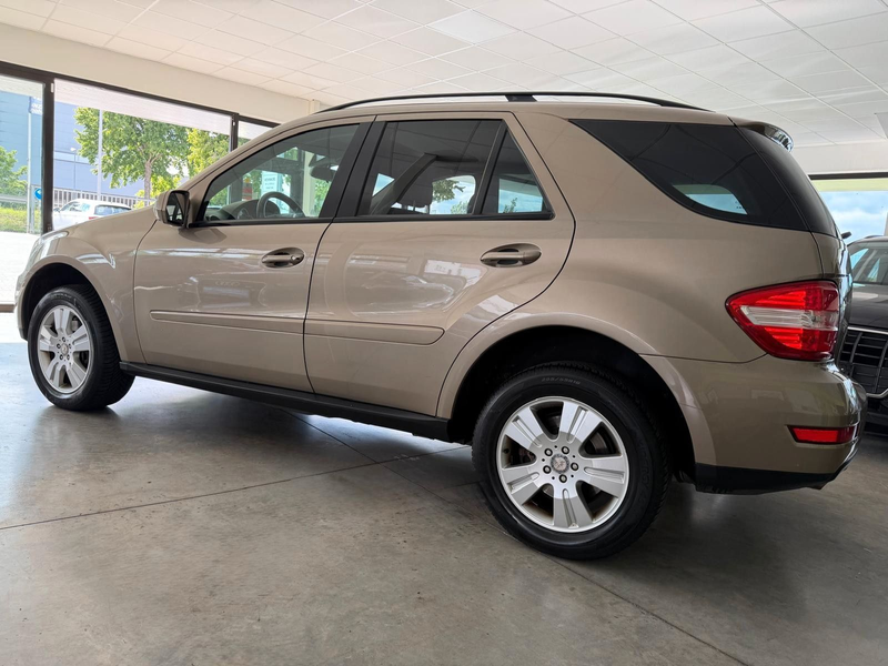 Mercedes-Benz ML 350 350 CDI 4Matic AHK 1.Hand — photo 11