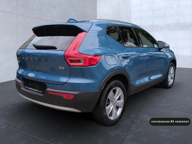 Volvo XC40 view 7