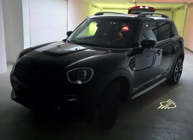 MINI Cooper D Countryman 2.0 Untamed