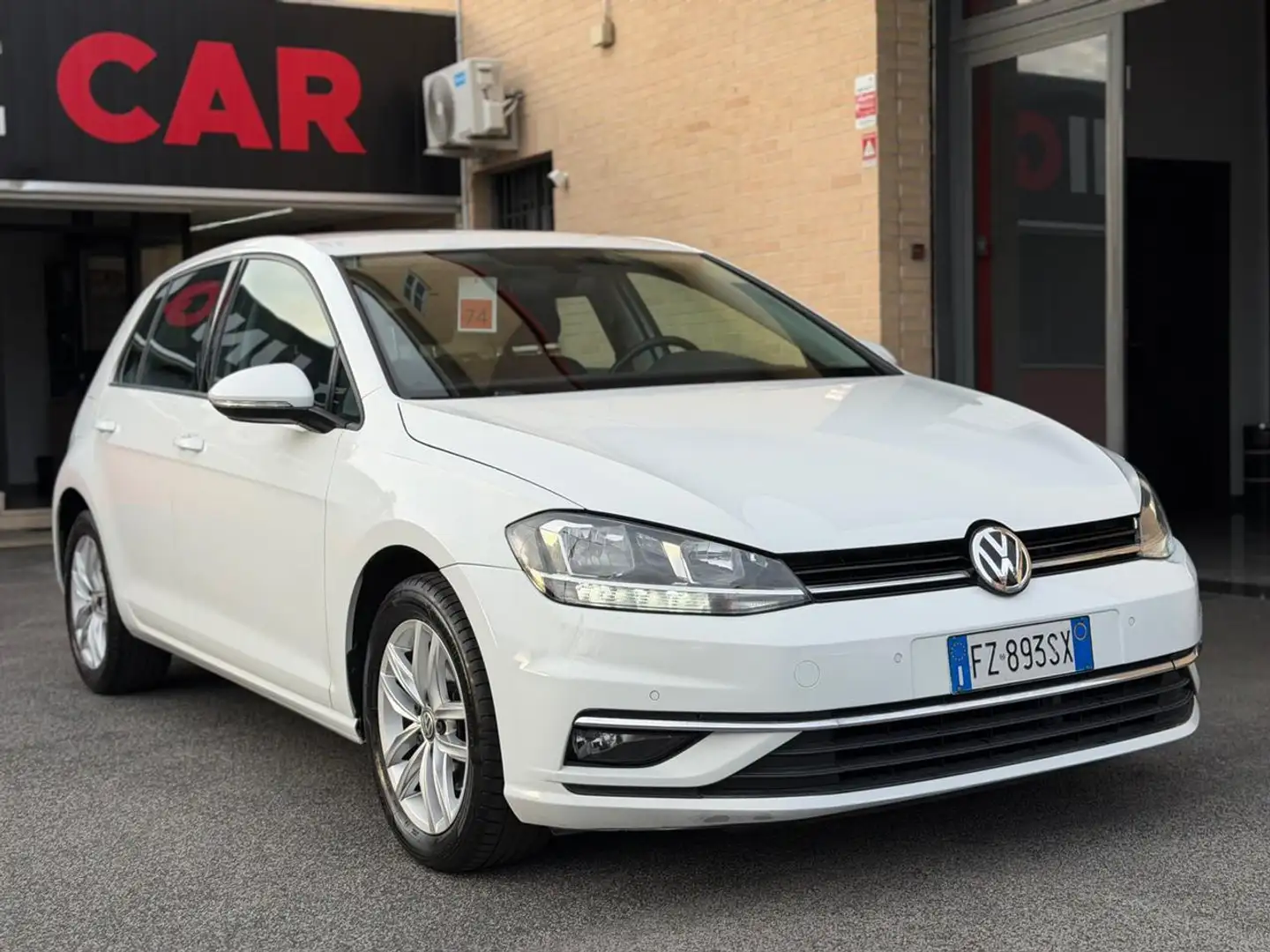 Volkswagen Golf 1.5 TSI ACT DSG Business BlueMotion NESSUN VINCOLO Weiß - 1