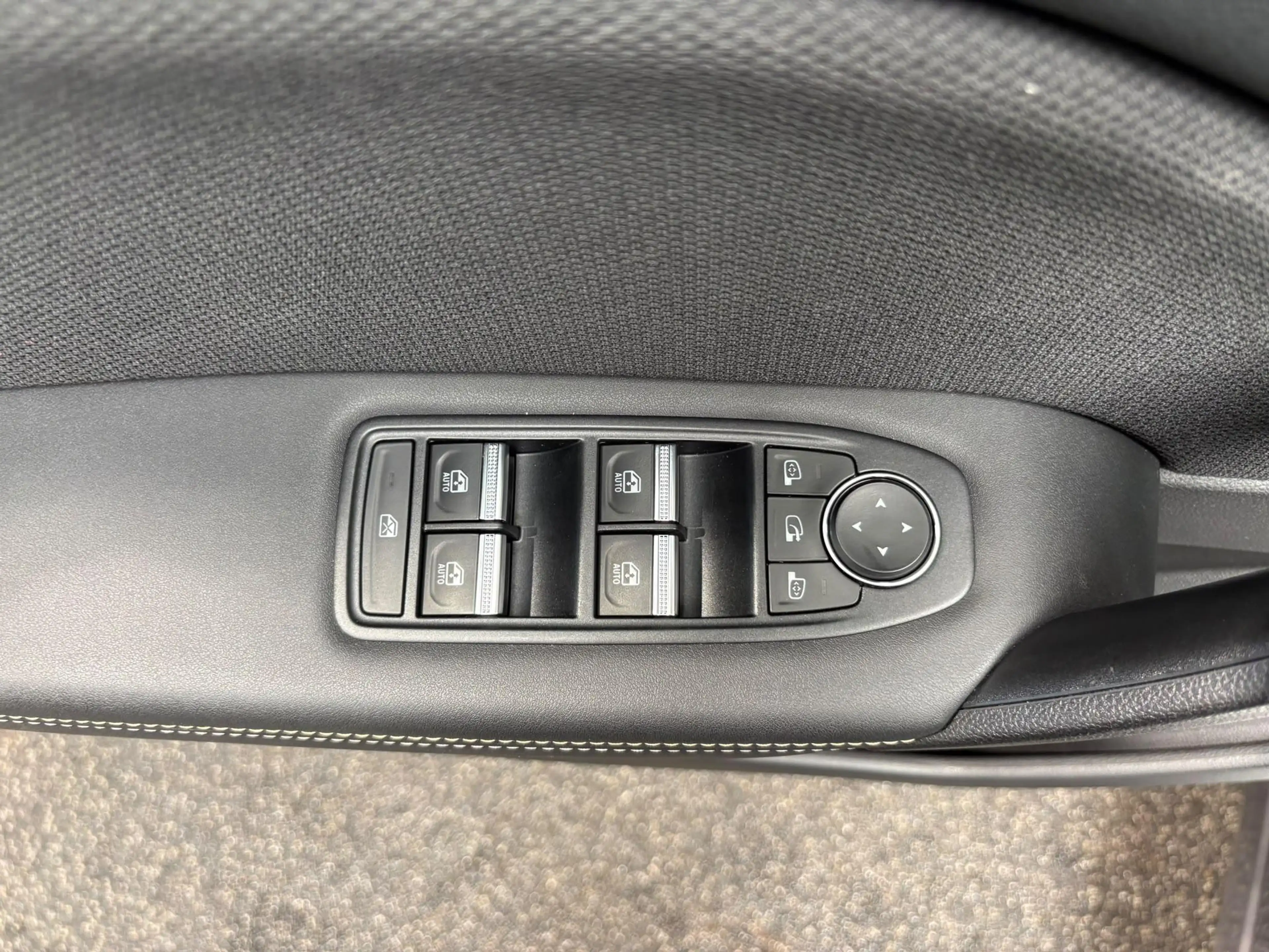 Renault Symbioz 1.6 E-Tech full hybrid 145 iconic | Navigatie | St — photo 13