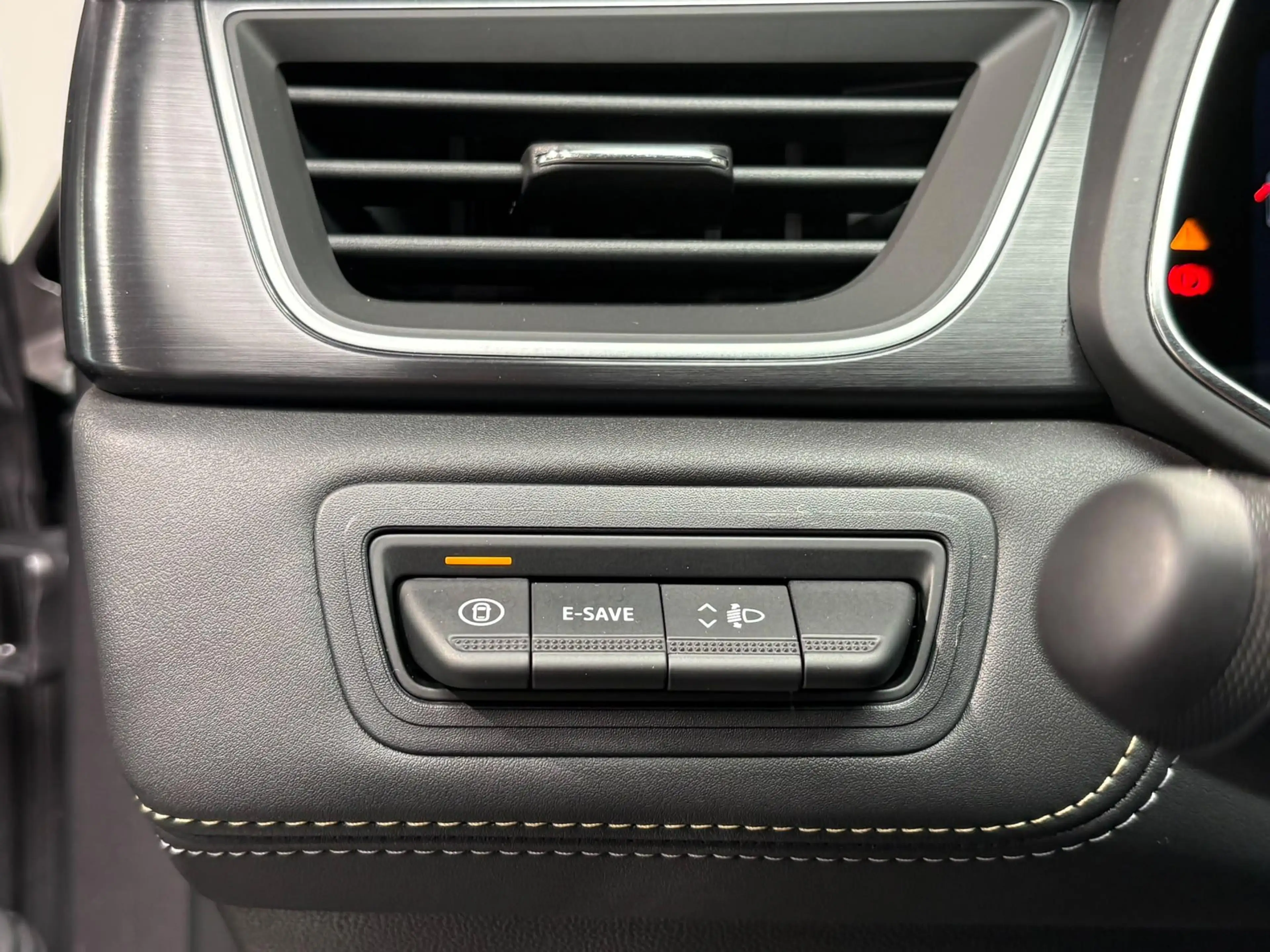 Renault Symbioz 1.6 E-Tech full hybrid 145 iconic | Navigatie | St — photo 22