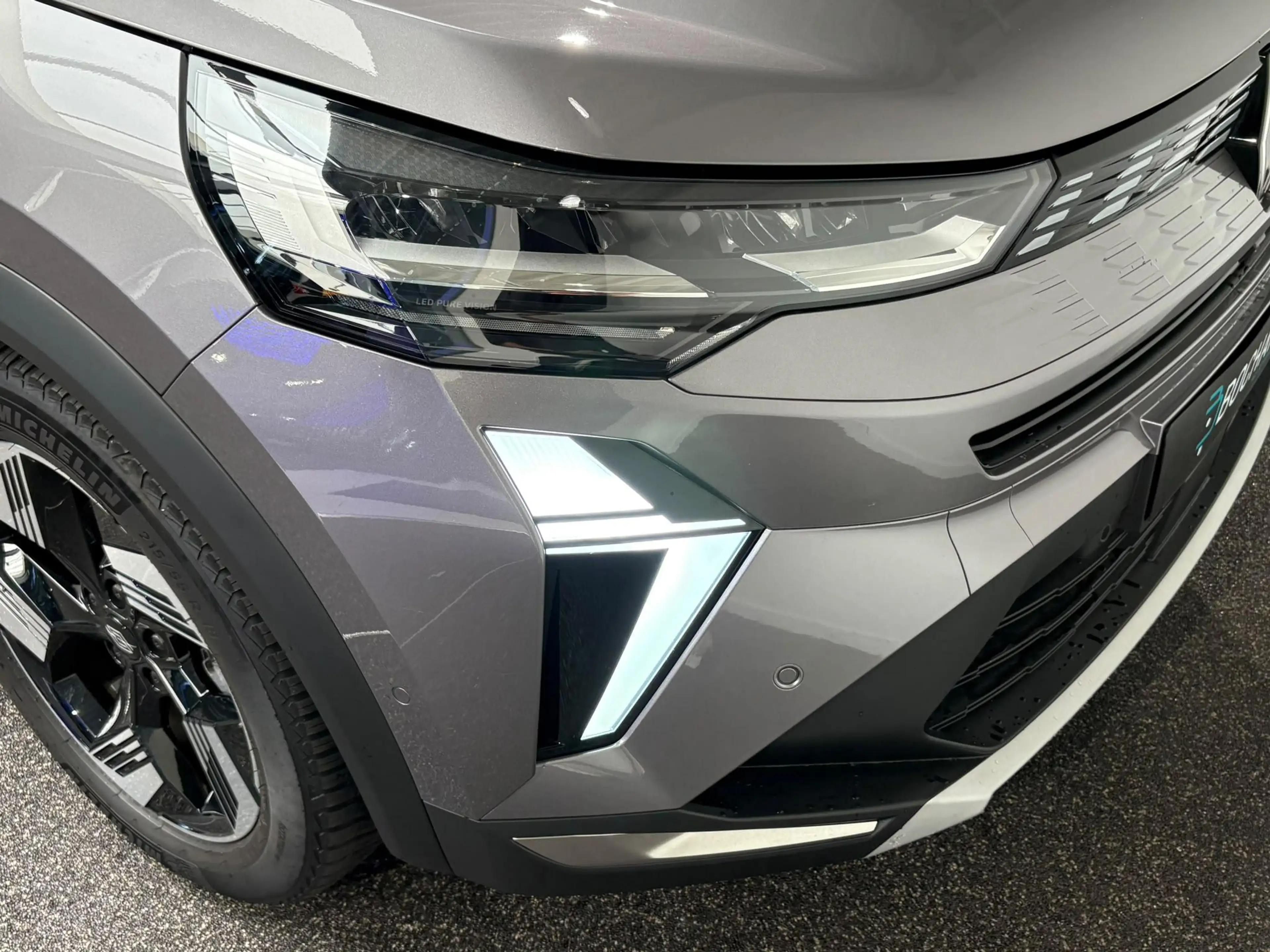 Renault Symbioz 1.6 E-Tech full hybrid 145 iconic | Navigatie | St — photo 17